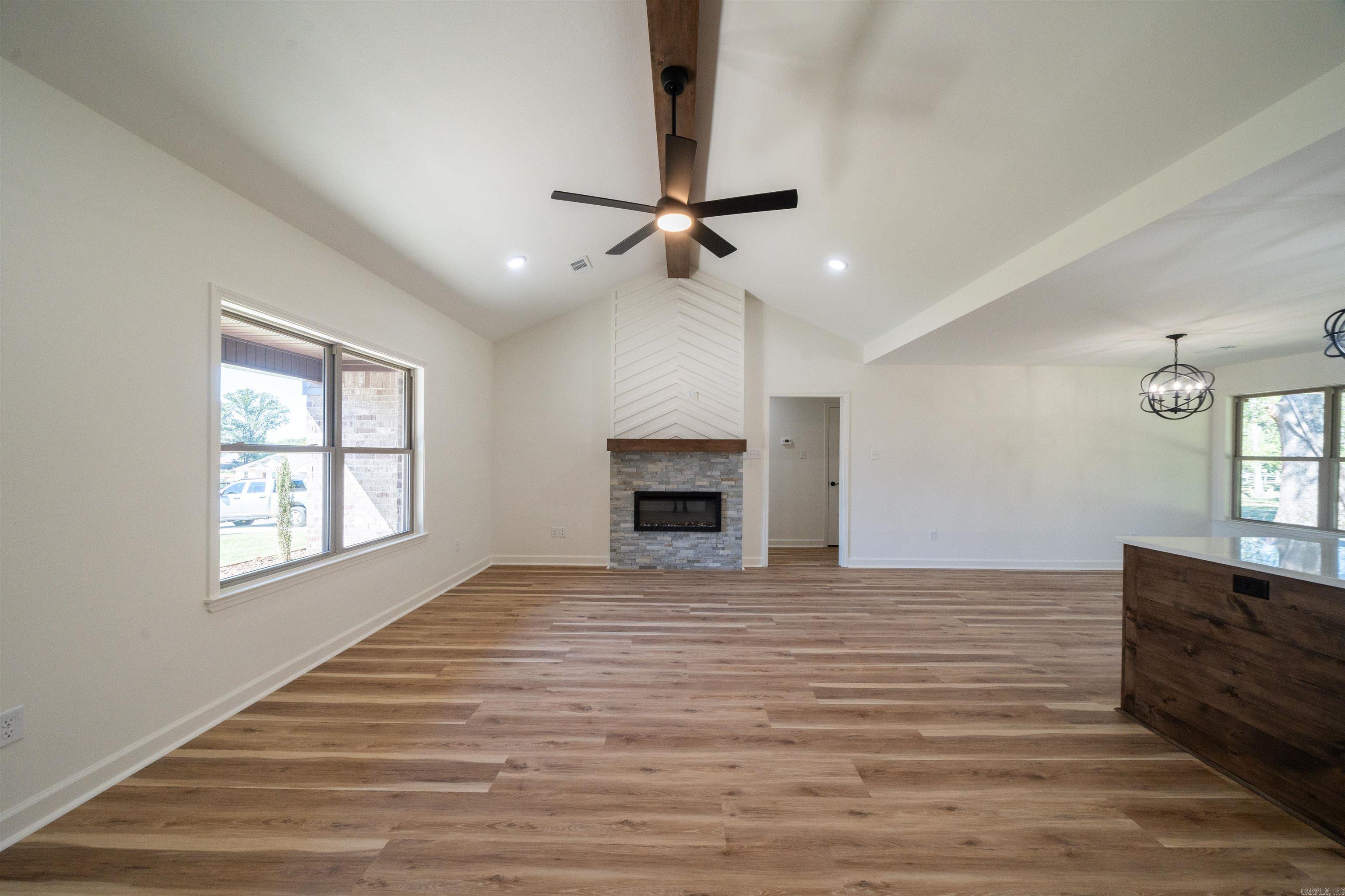 310 Millie Court Property Photo 6