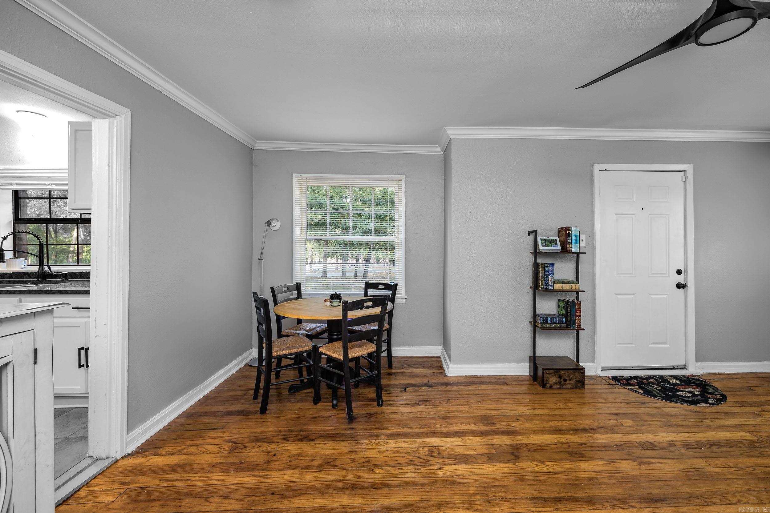 2410 S Harrison St Property Photo 5