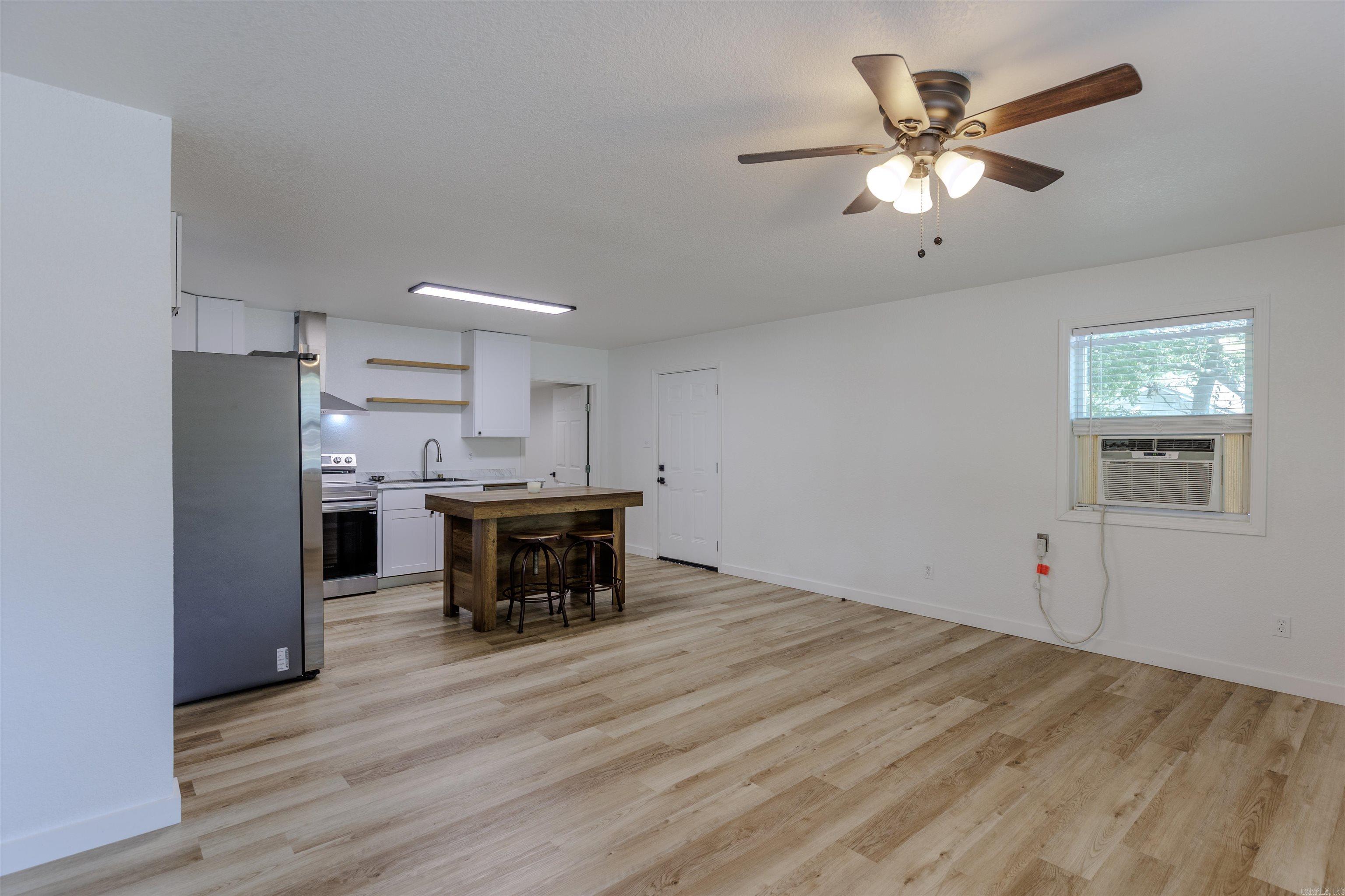 514 A Street Property Photo 6