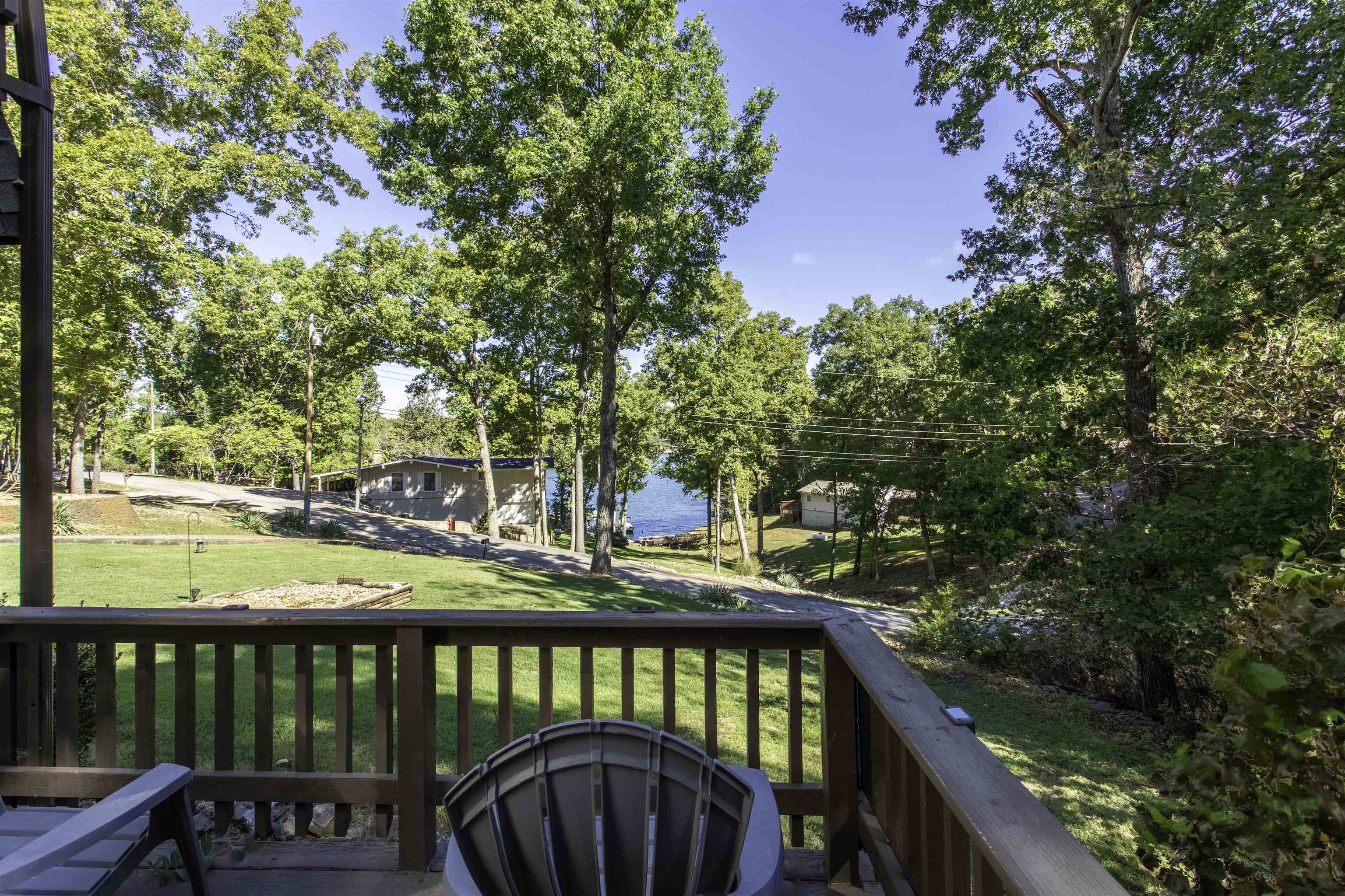 16 Wyandotte Drive Property Photo 3