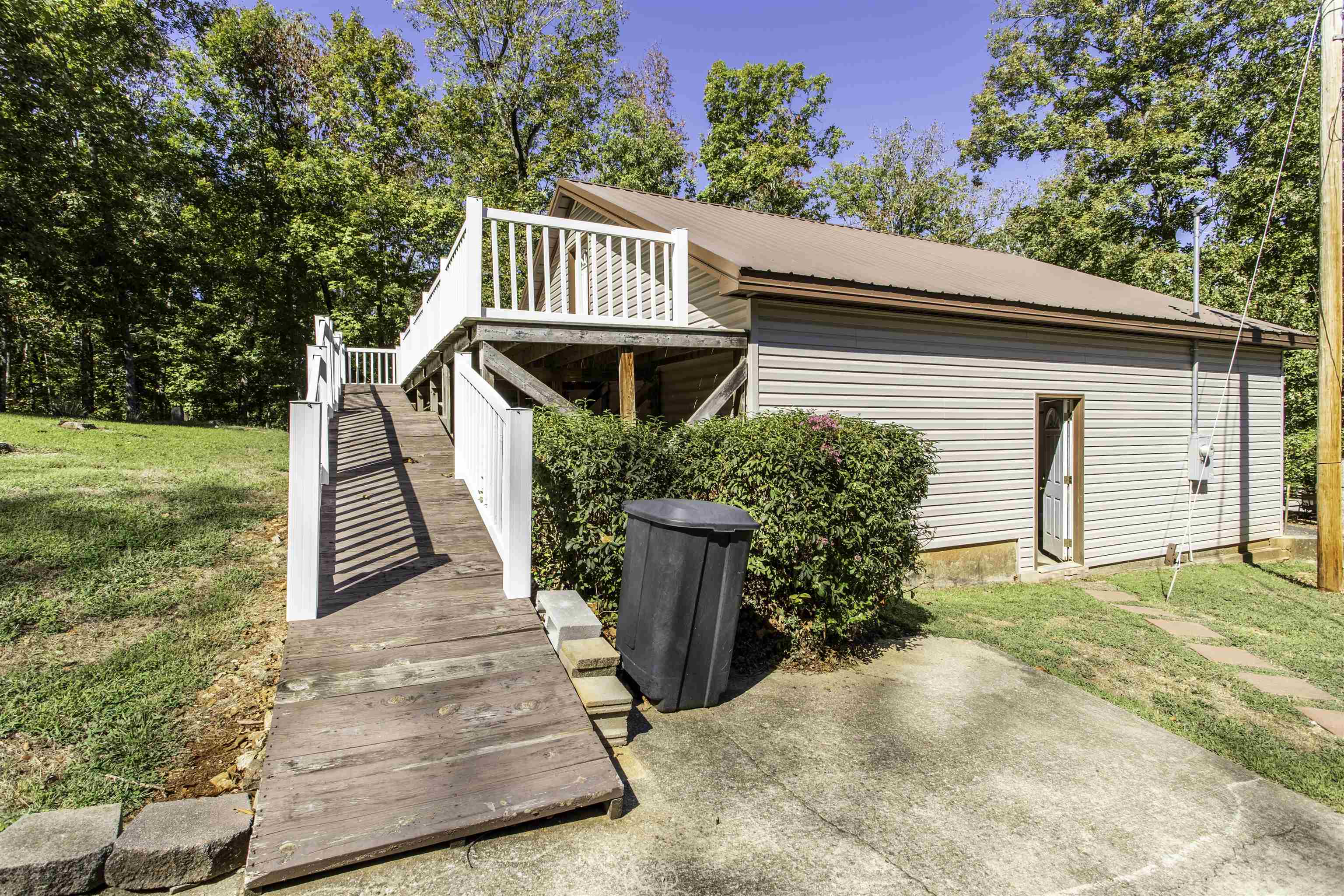 16 Wyandotte Drive Property Photo 47
