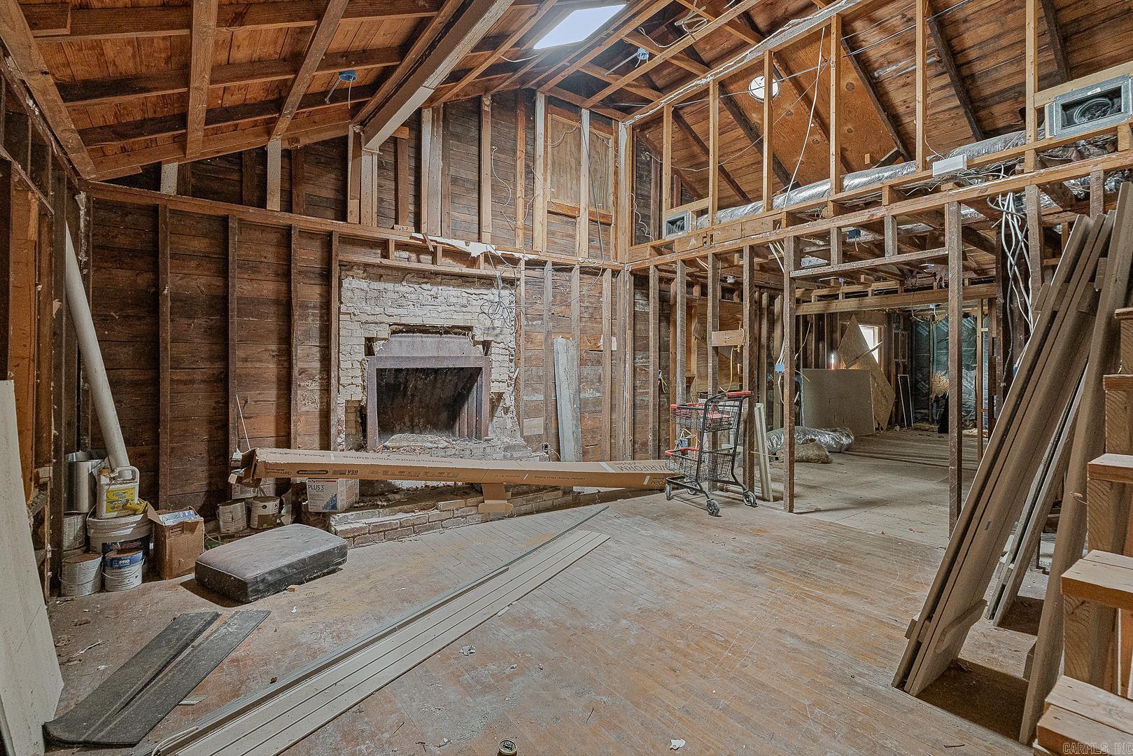 1204 W Cherry Avenue Property Photo 2