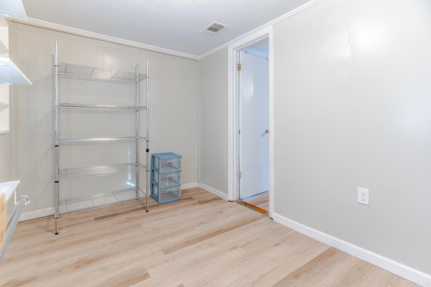 4812 Morton Property Photo 19