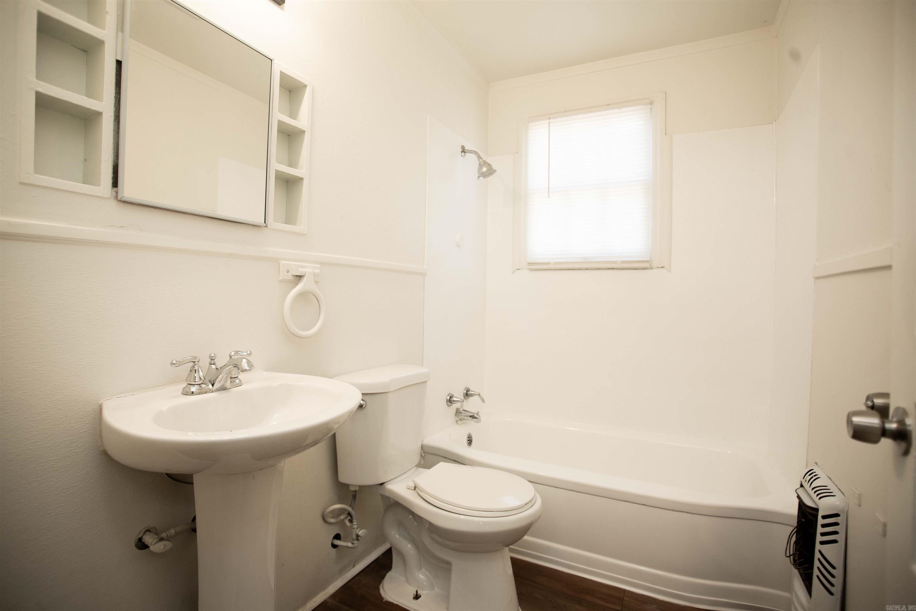 2521 S Maple Street Property Photo 11
