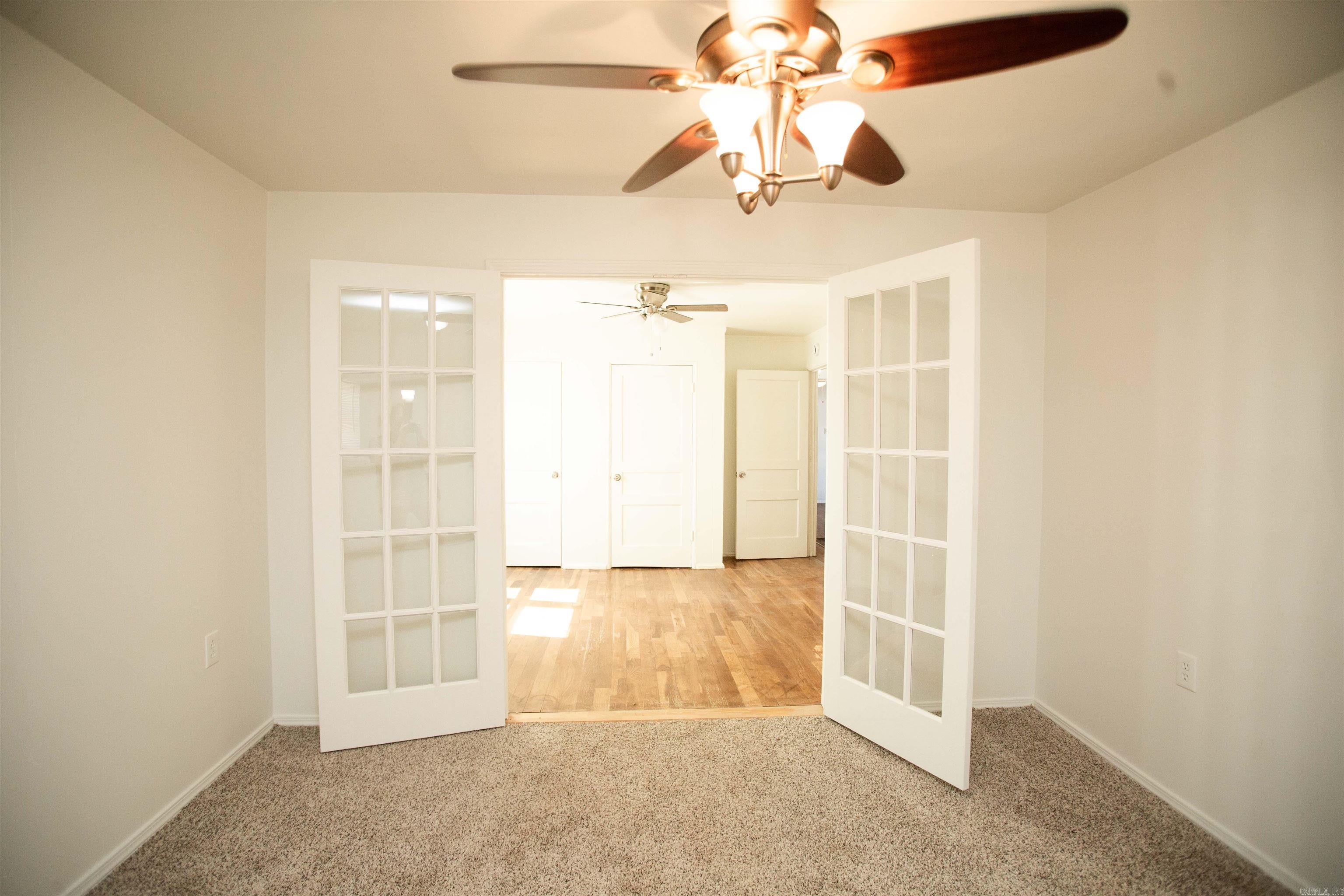 2521 S Maple Street Property Photo 15