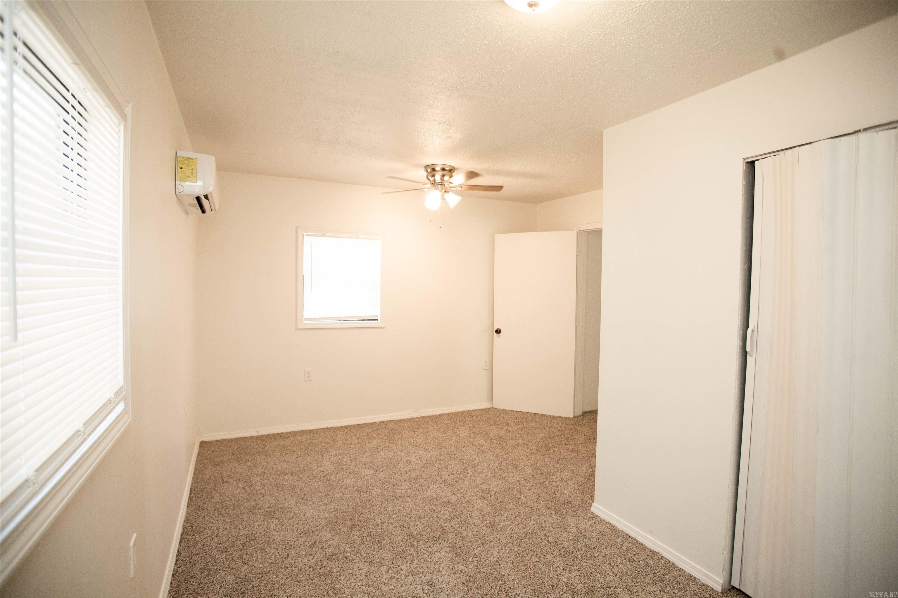 2521 S Maple Street Property Photo 18