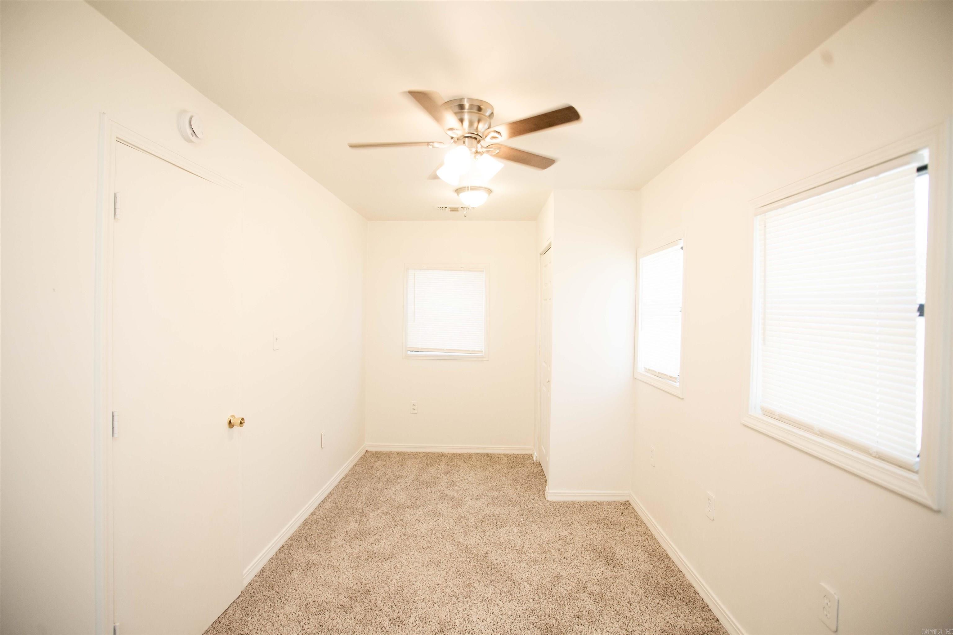 2521 S Maple Street Property Photo 24
