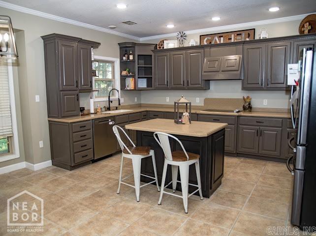 1009 Rossland Drive Property Photo 6