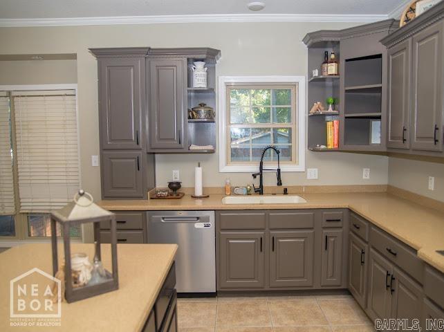 1009 Rossland Drive Property Photo 8