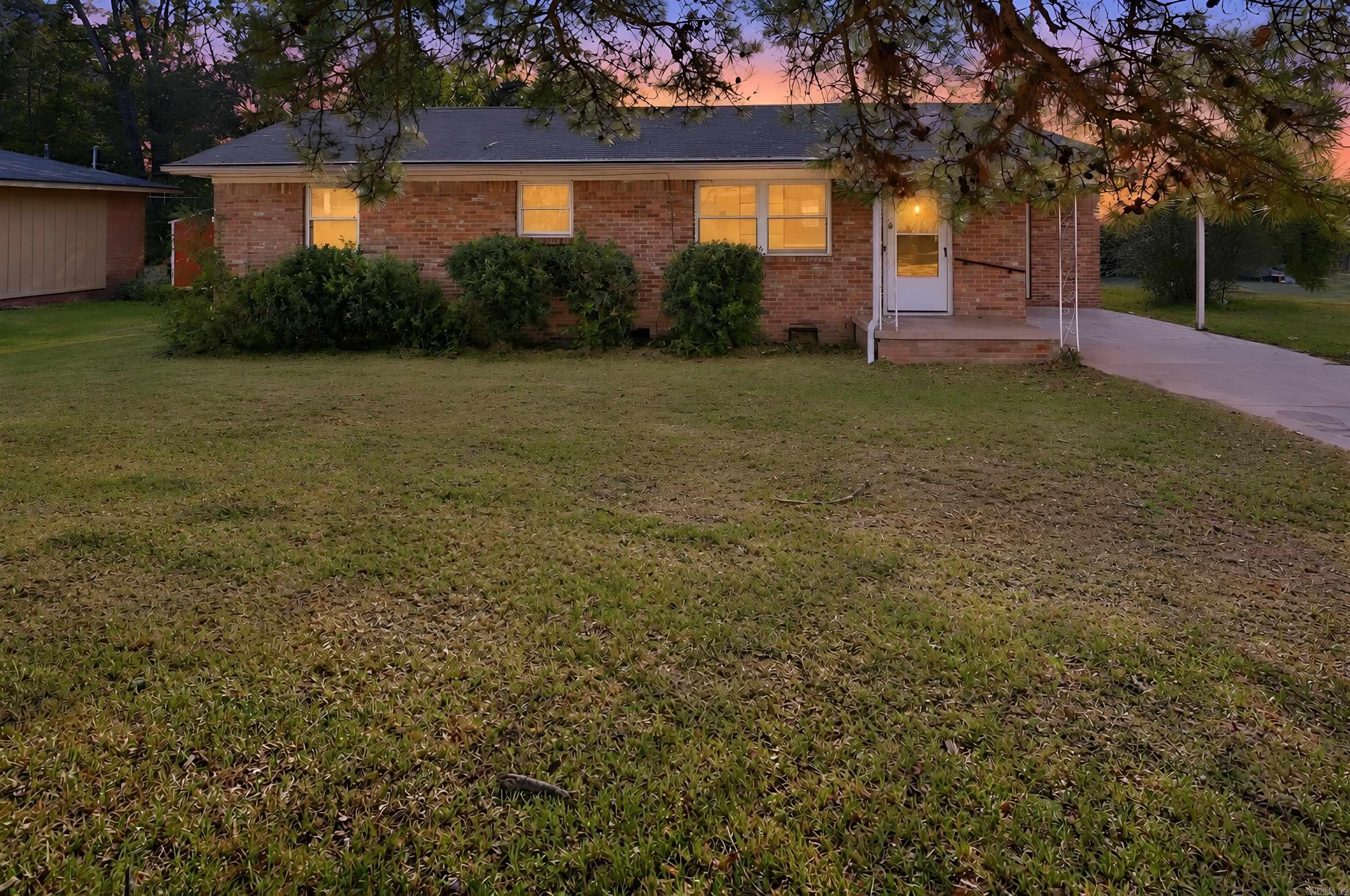 6217 Shady Brook Drive