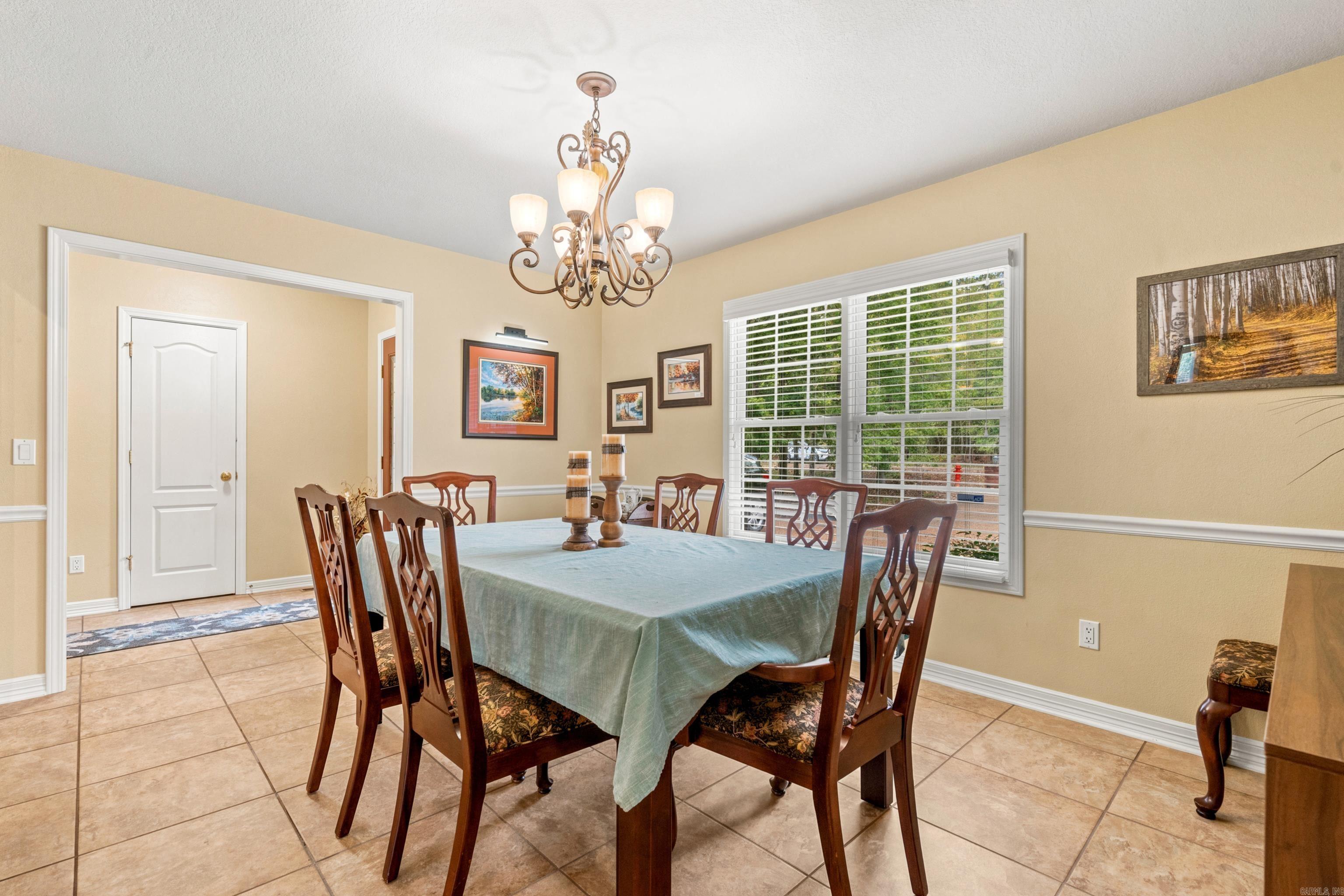 20 Hendaye Way Property Photo 6