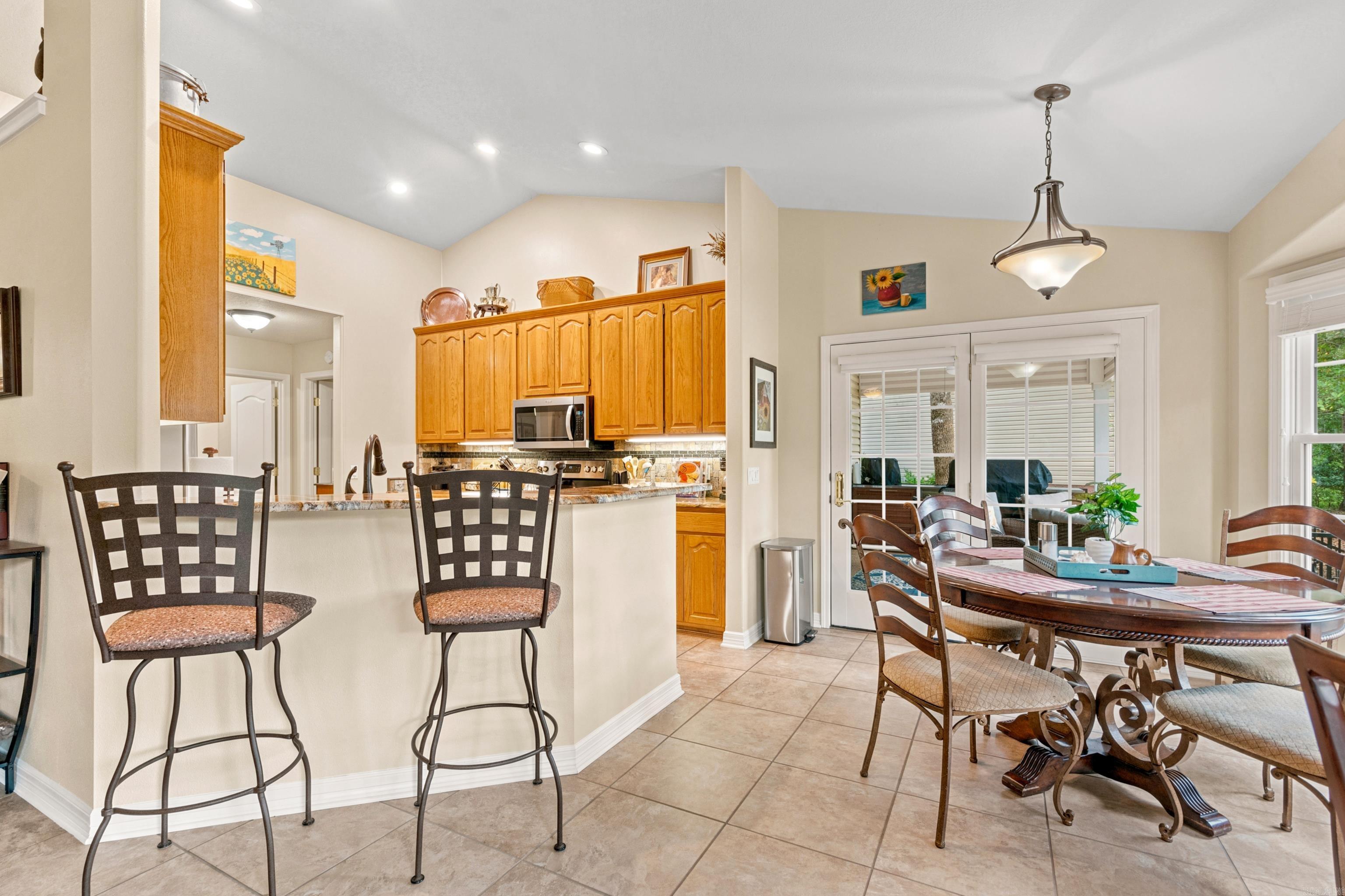 20 Hendaye Way Property Photo 13