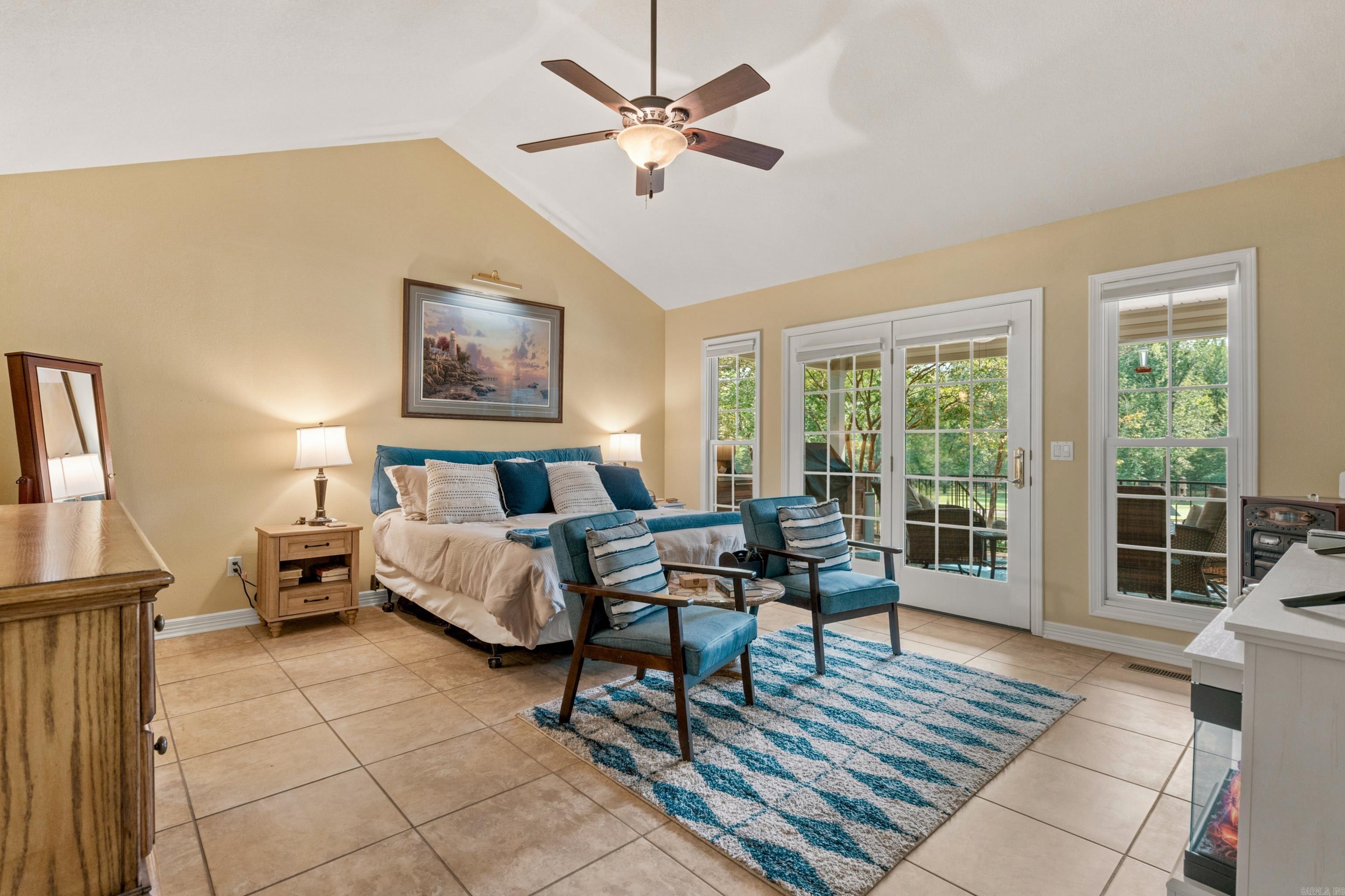 20 Hendaye Way Property Photo 24