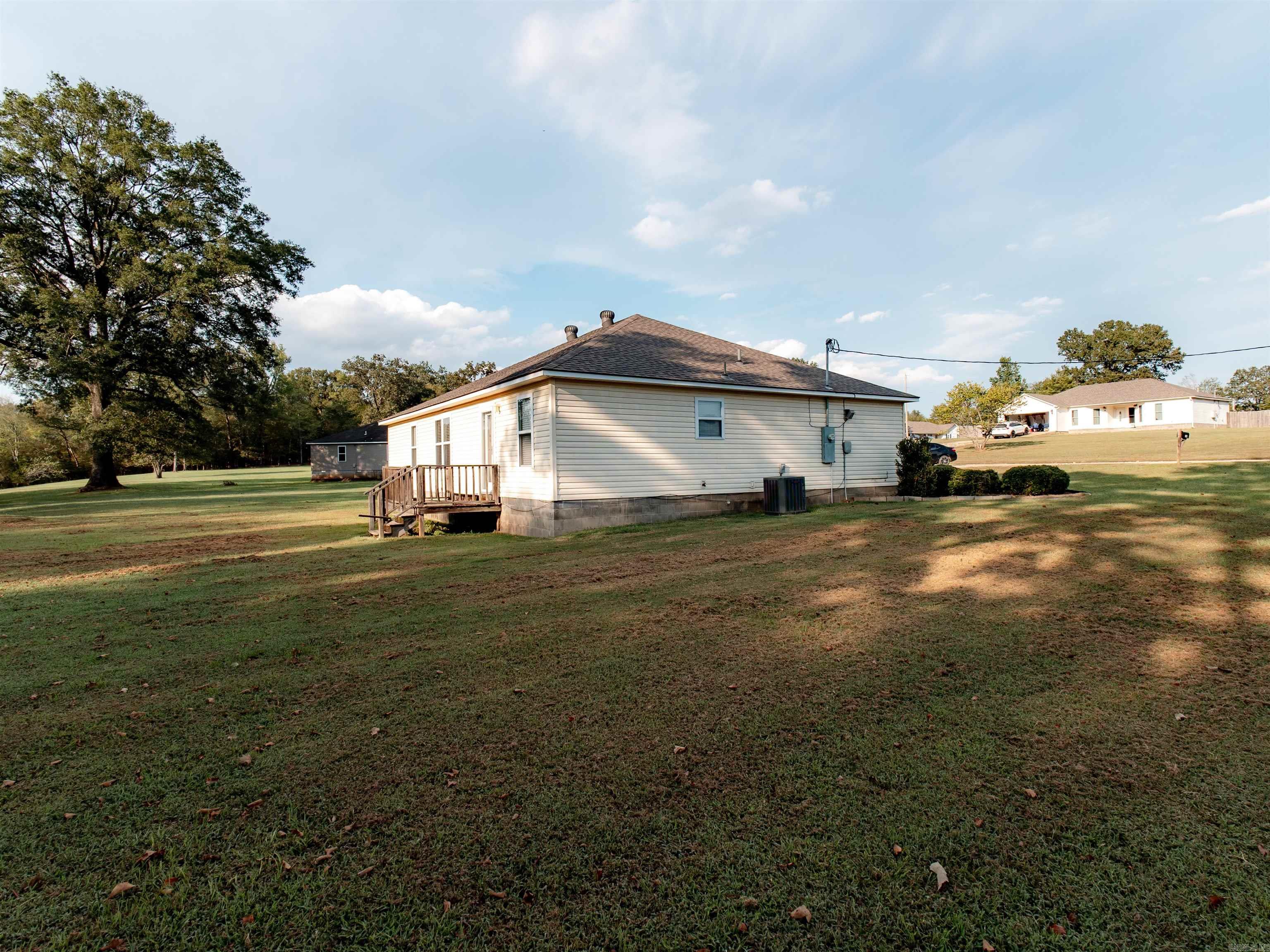 180 Abby Loop Property Photo 5