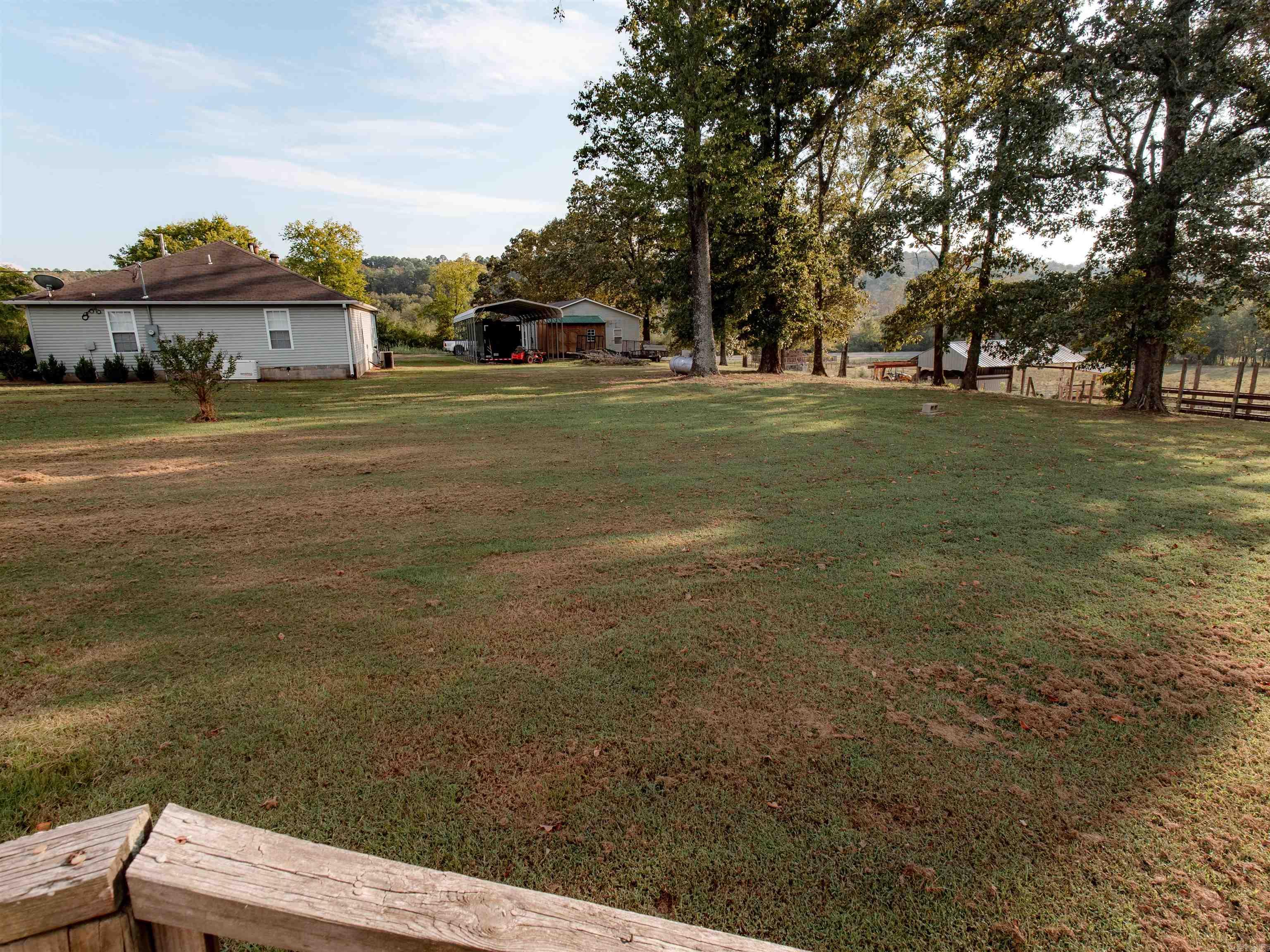 180 Abby Loop Property Photo 13