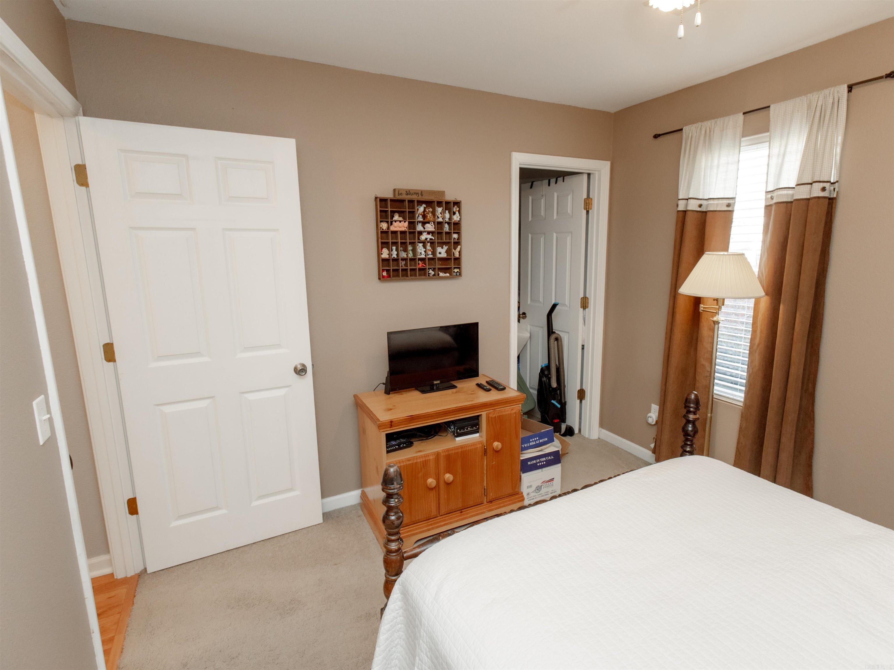 180 Abby Loop Property Photo 28