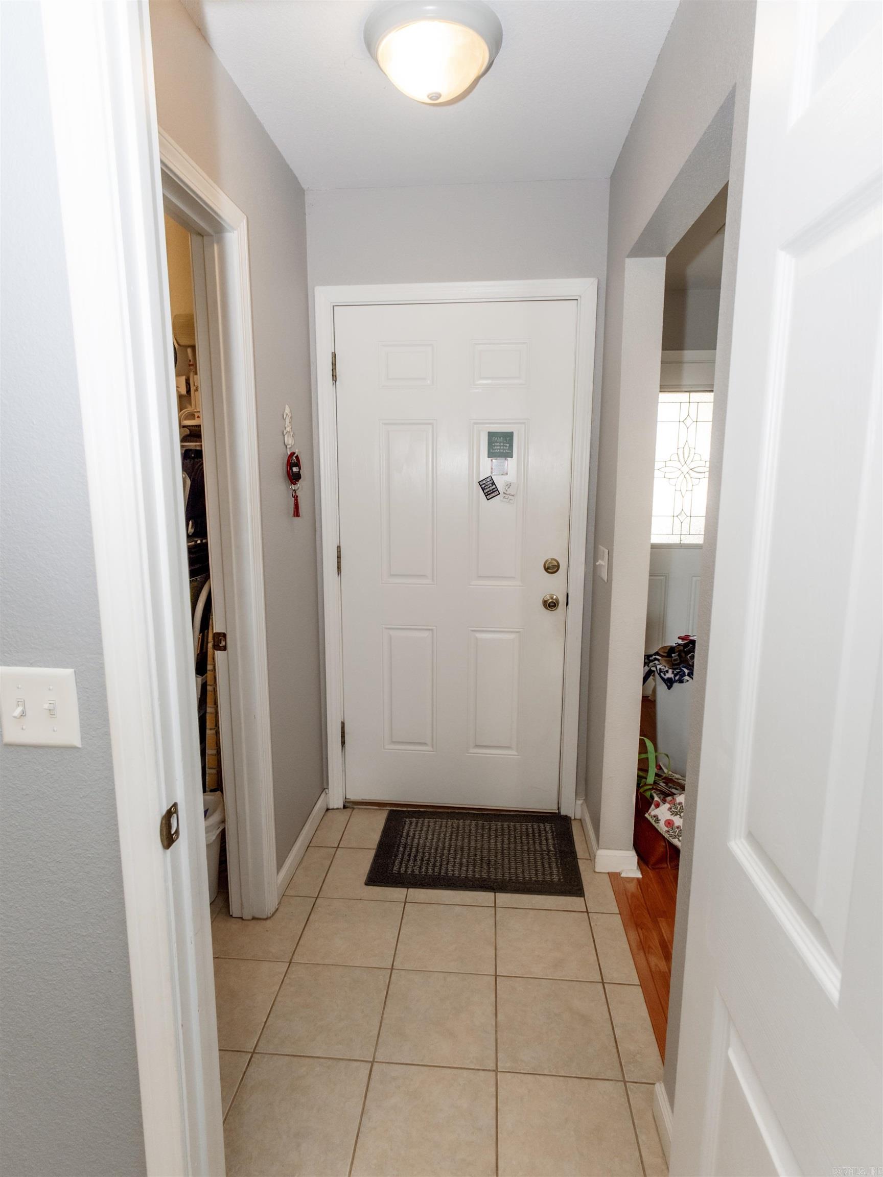 180 Abby Loop Property Photo 36