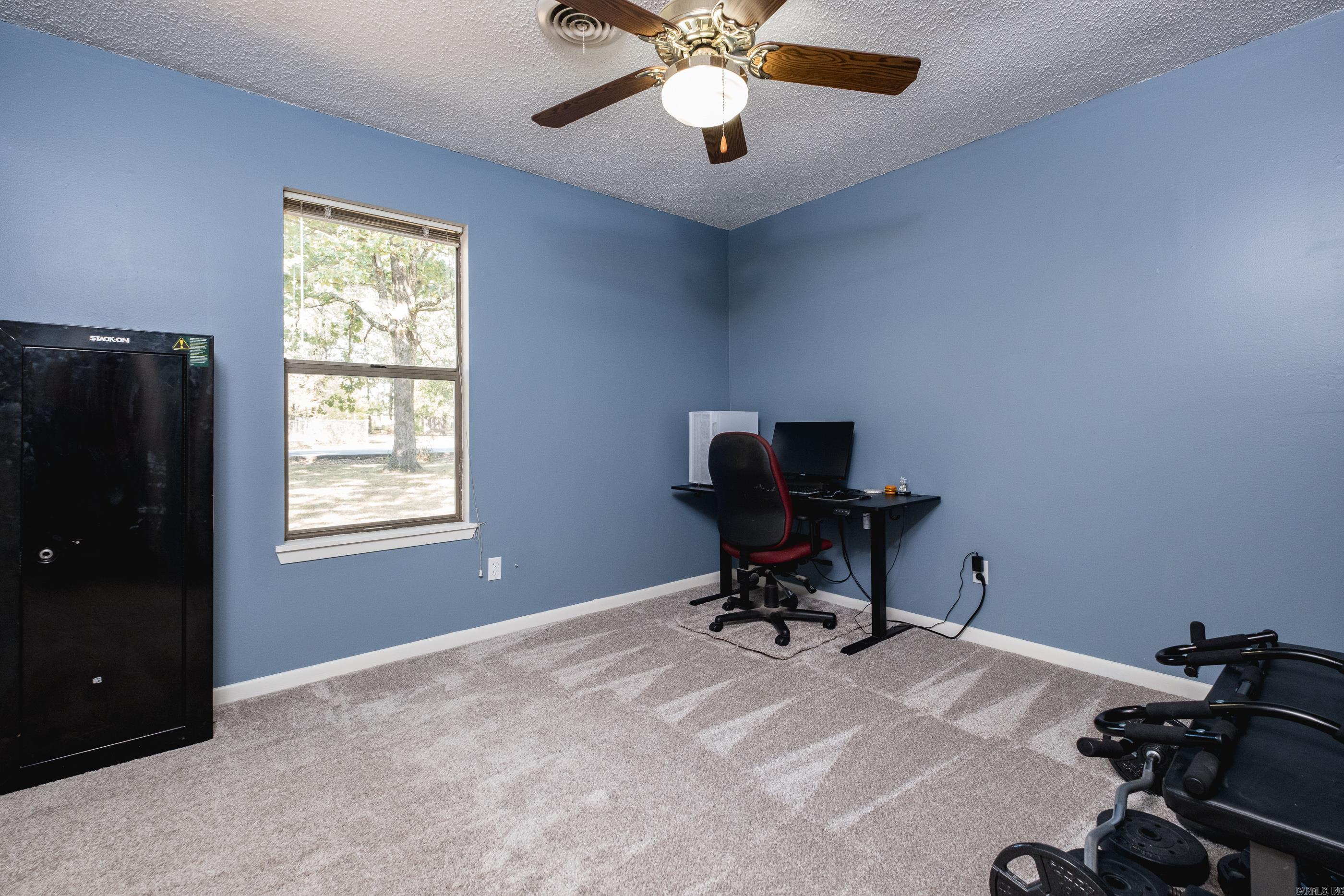 315 Oaklawn Circle Property Photo 22