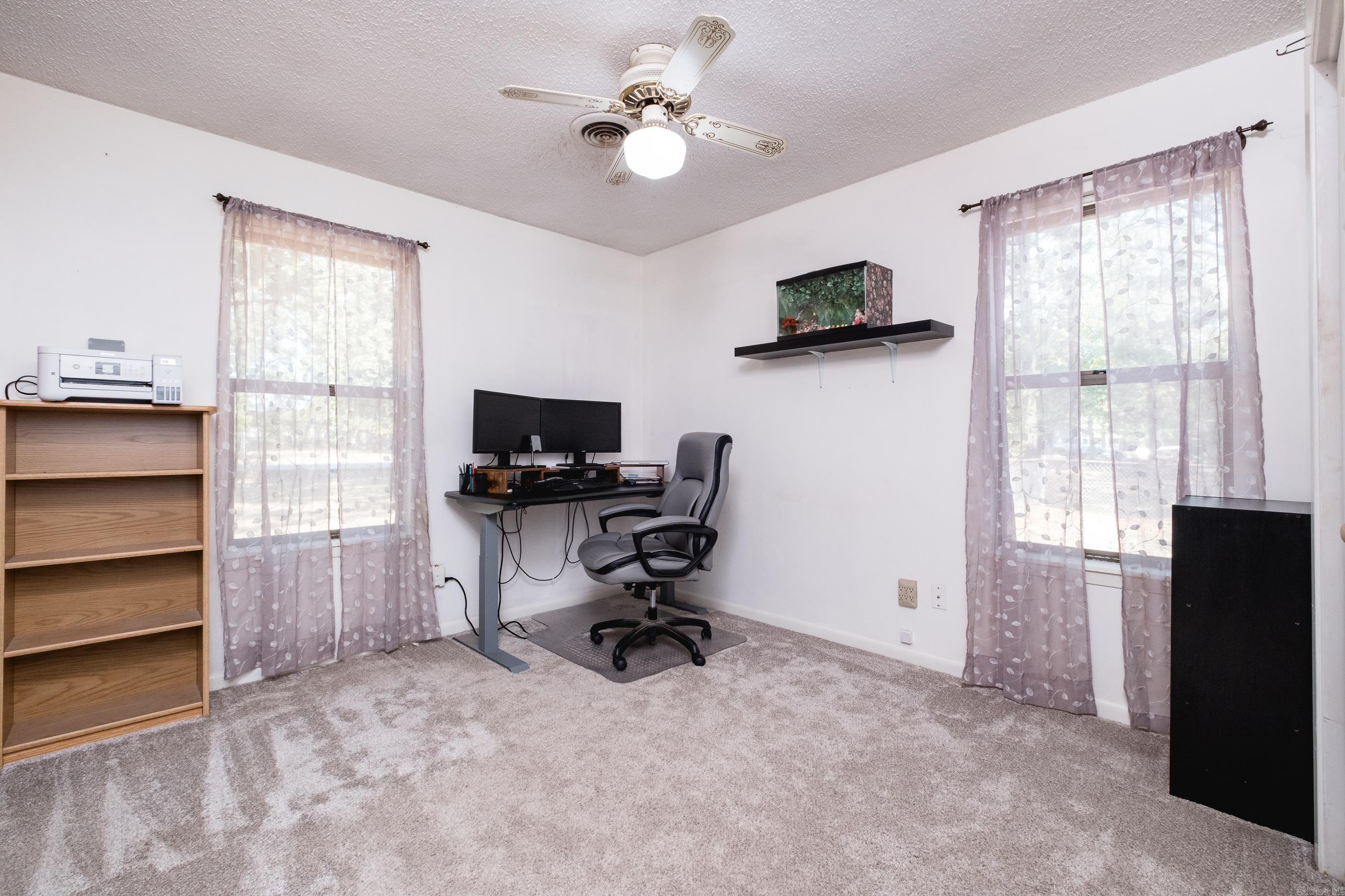 315 Oaklawn Circle Property Photo 23