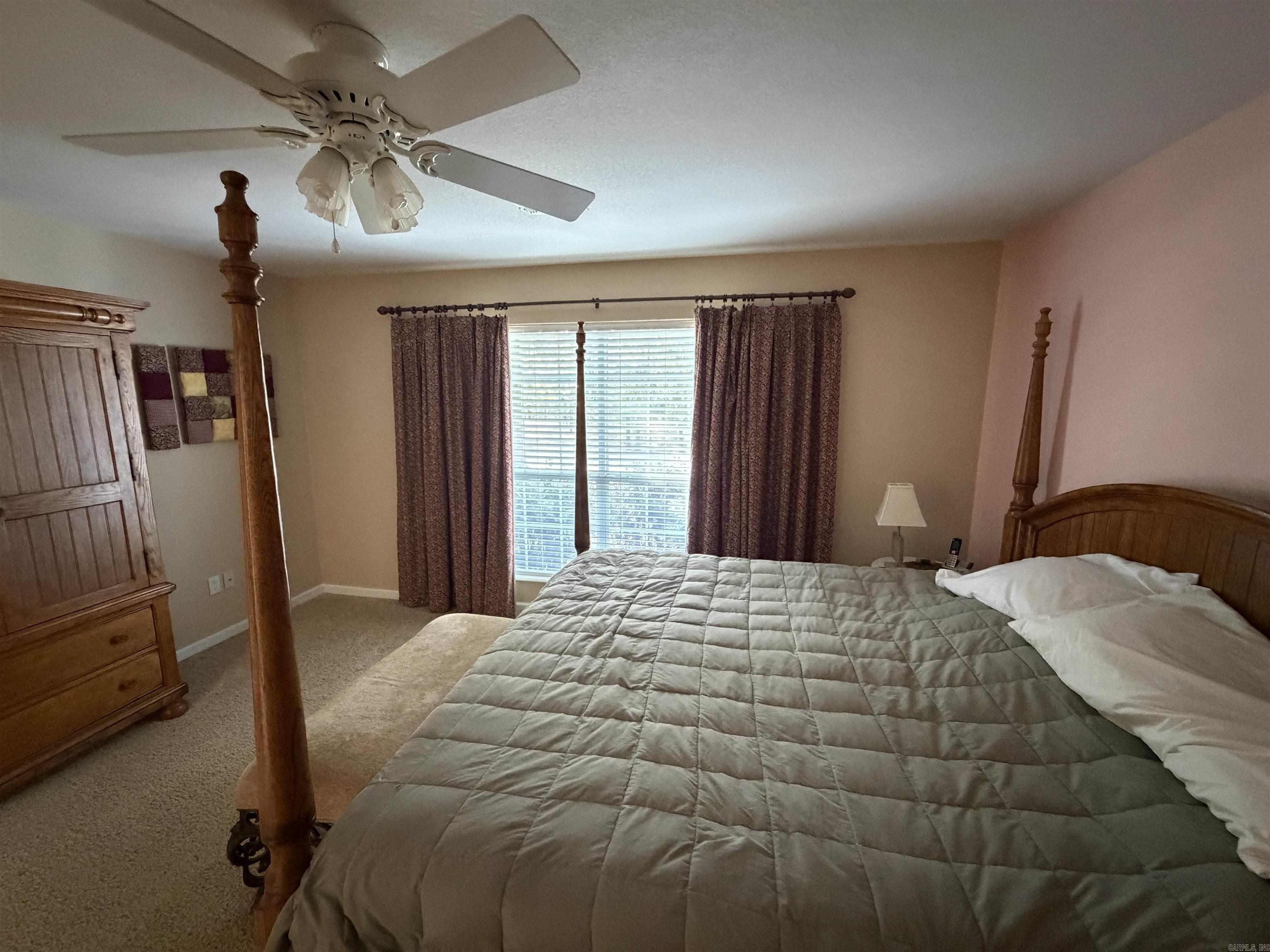 138 Summer Oaks Boulevard Property Photo 16