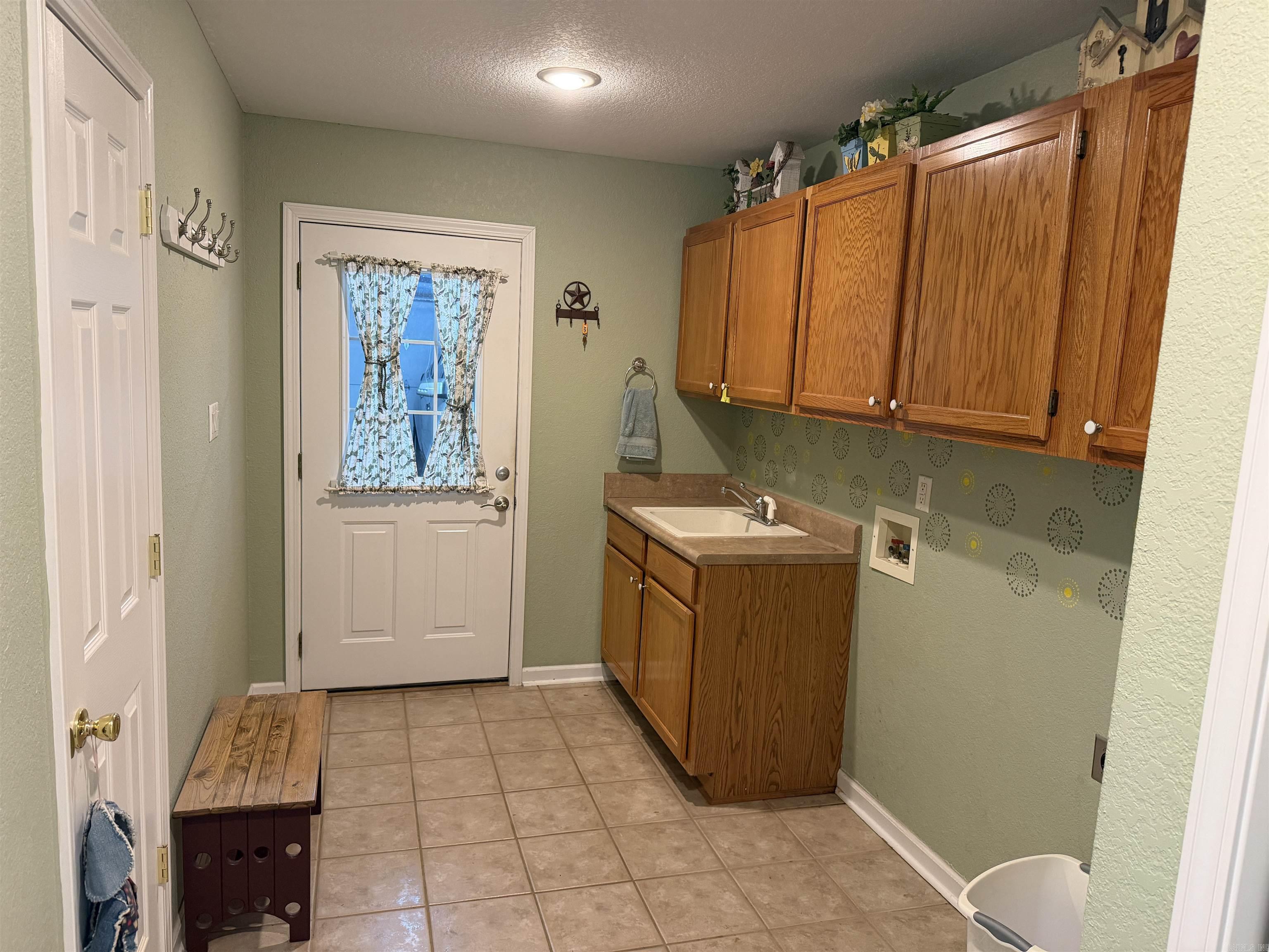 138 Summer Oaks Boulevard Property Photo 21