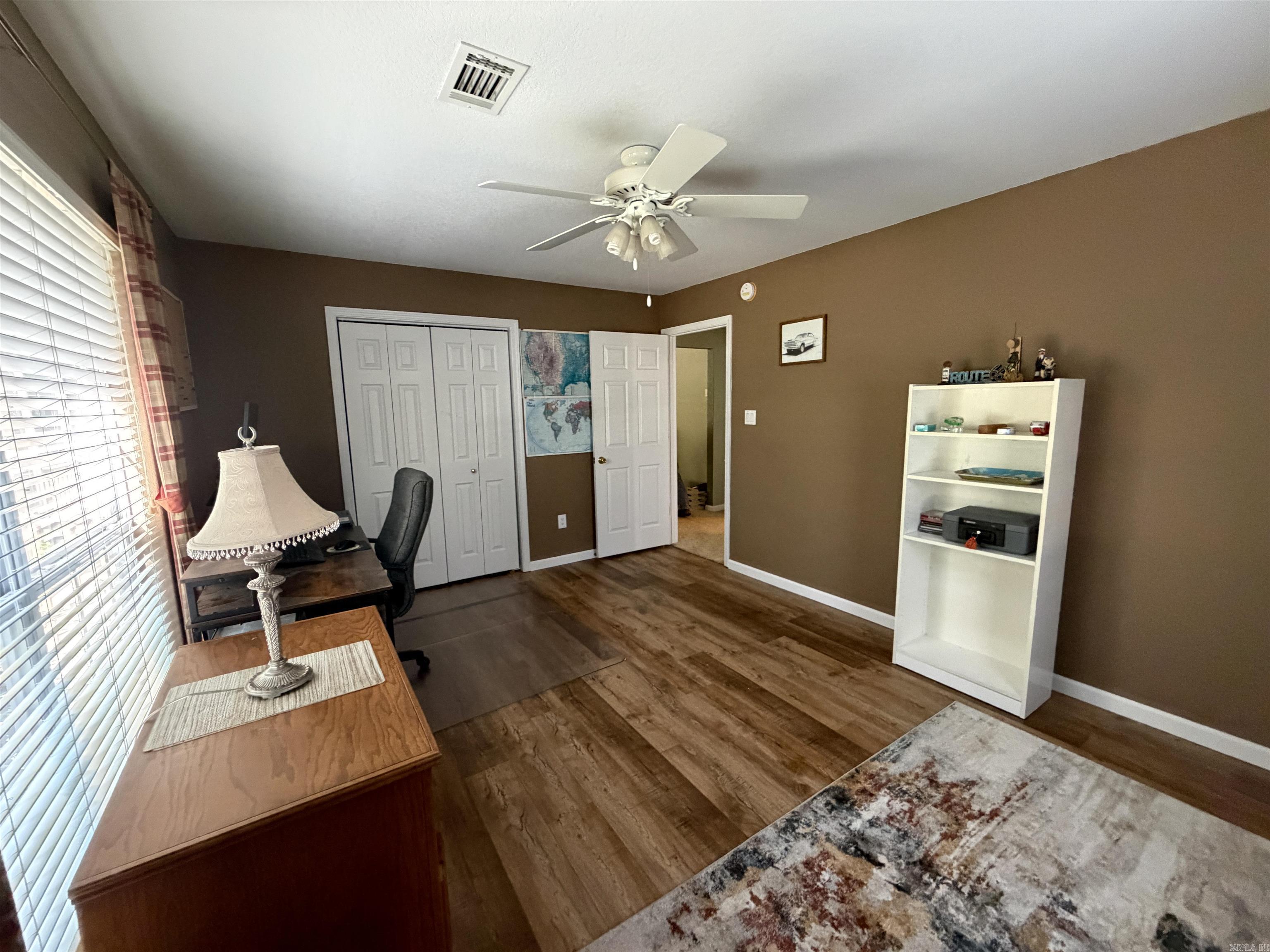 138 Summer Oaks Boulevard Property Photo 35