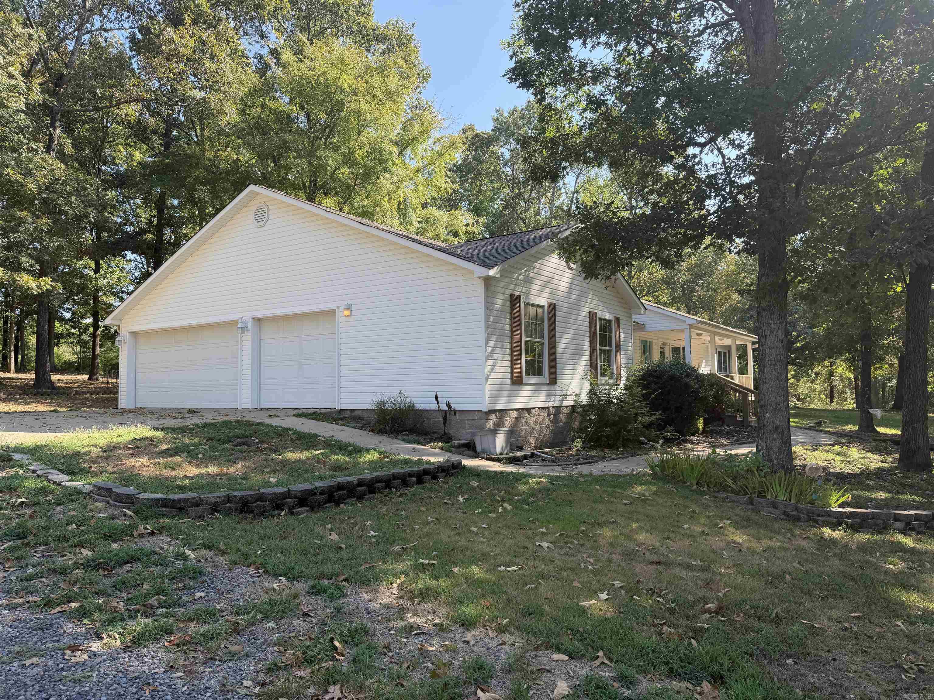 138 Summer Oaks Boulevard Property Photo 39