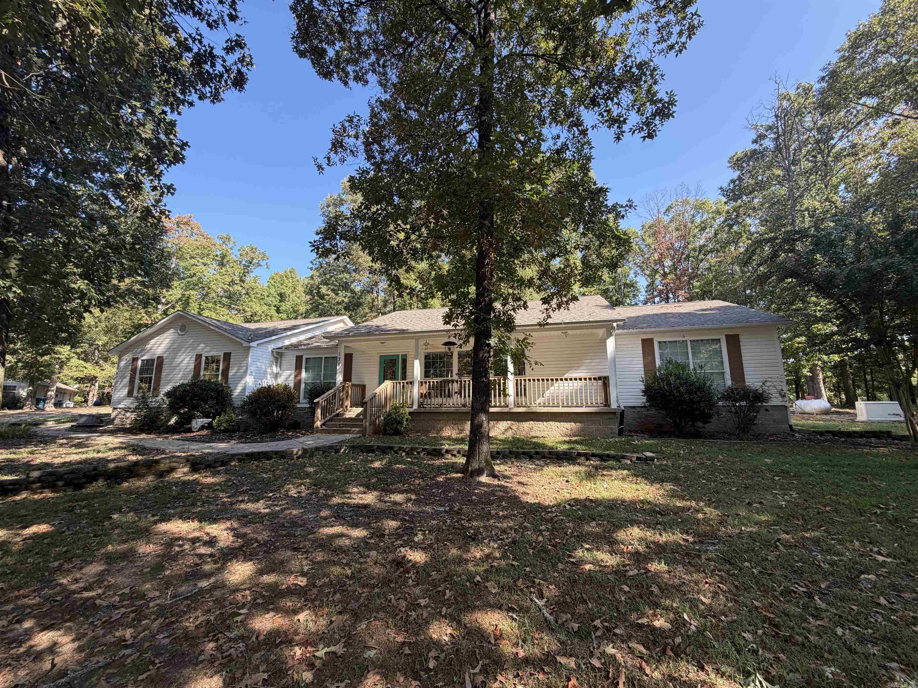 138 Summer Oaks Boulevard Property Photo 41