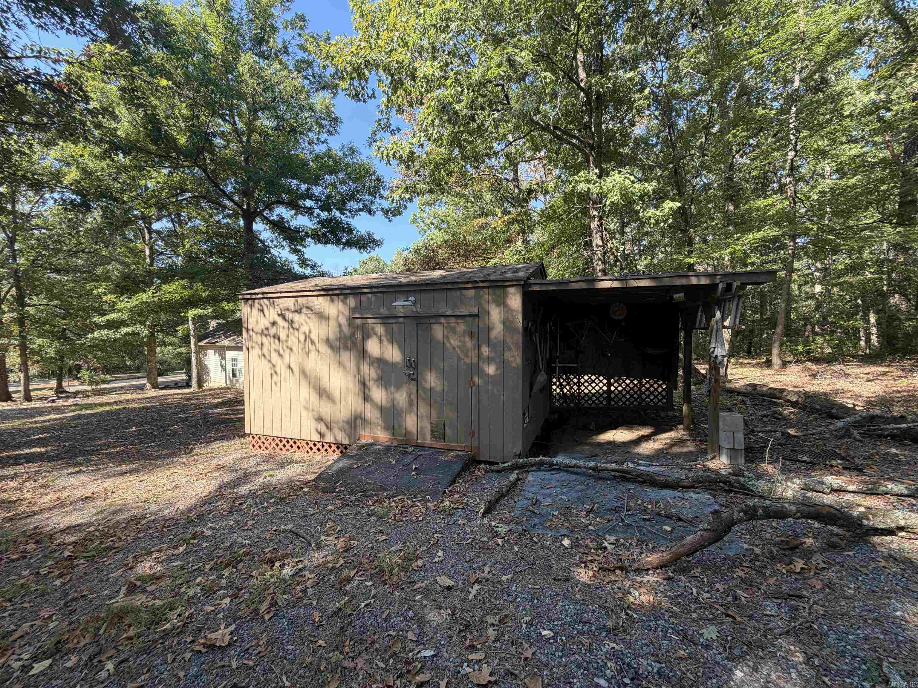138 Summer Oaks Boulevard Property Photo 48