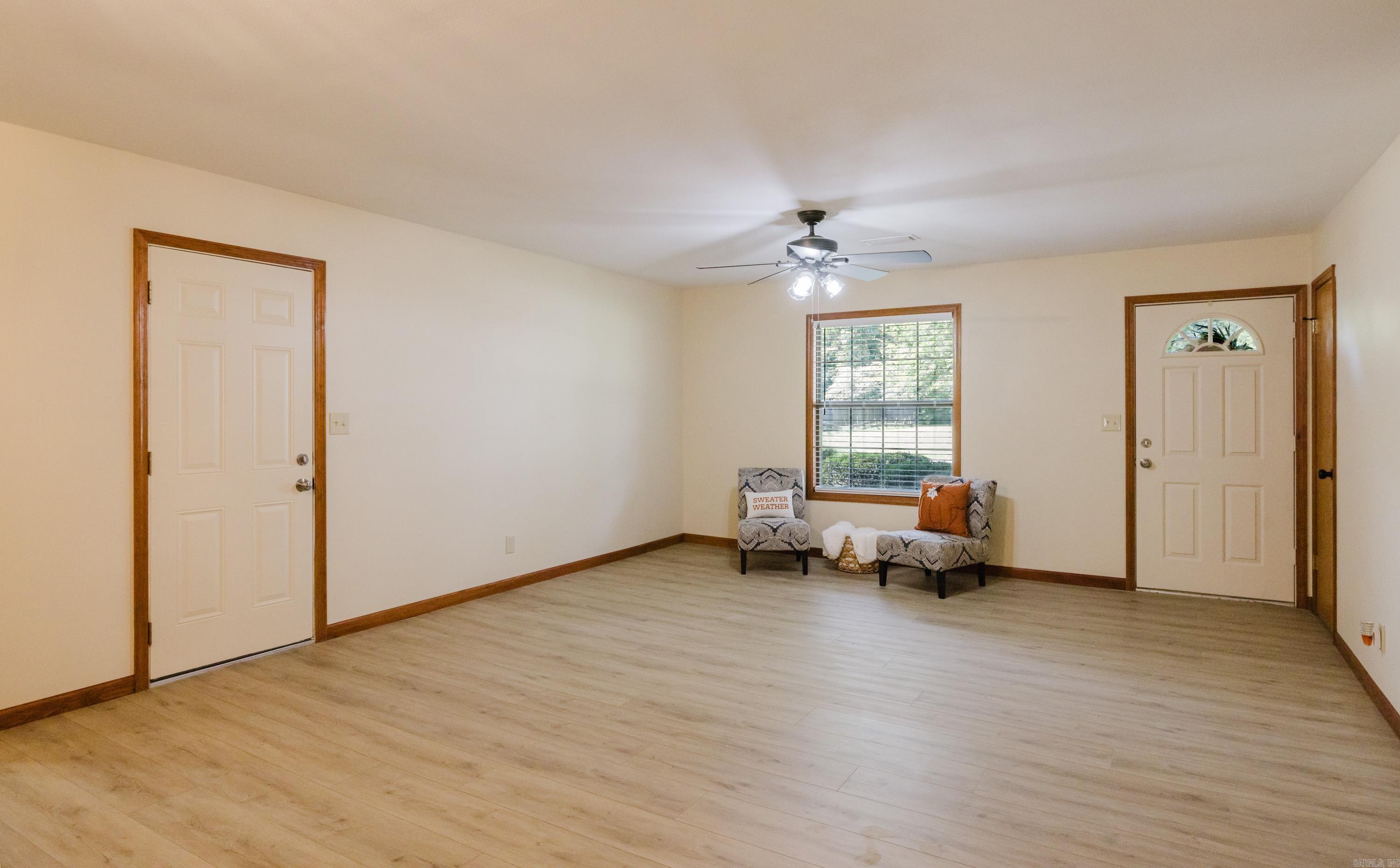 8052 Cindy Drive Property Photo 6