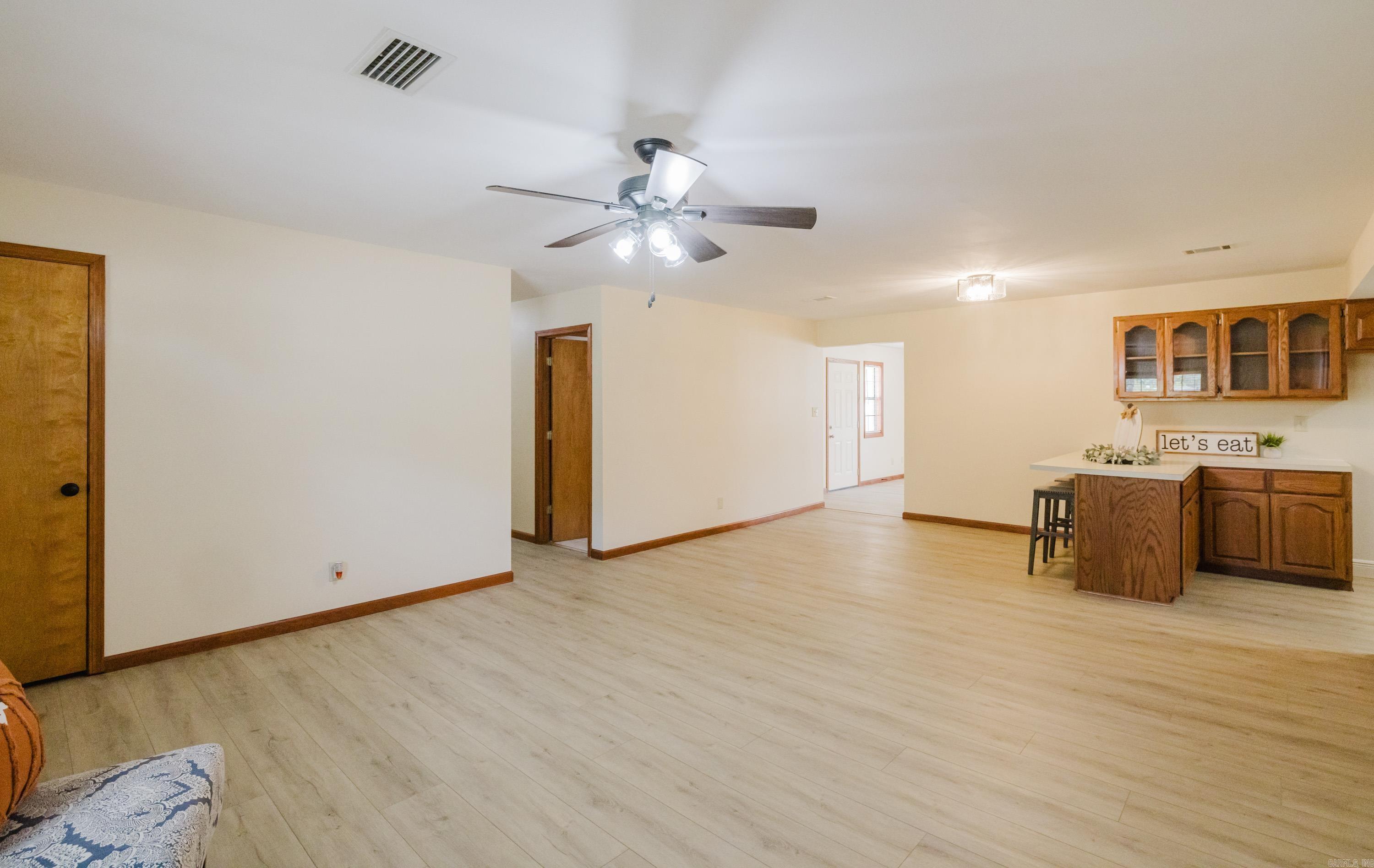 8052 Cindy Drive Property Photo 8