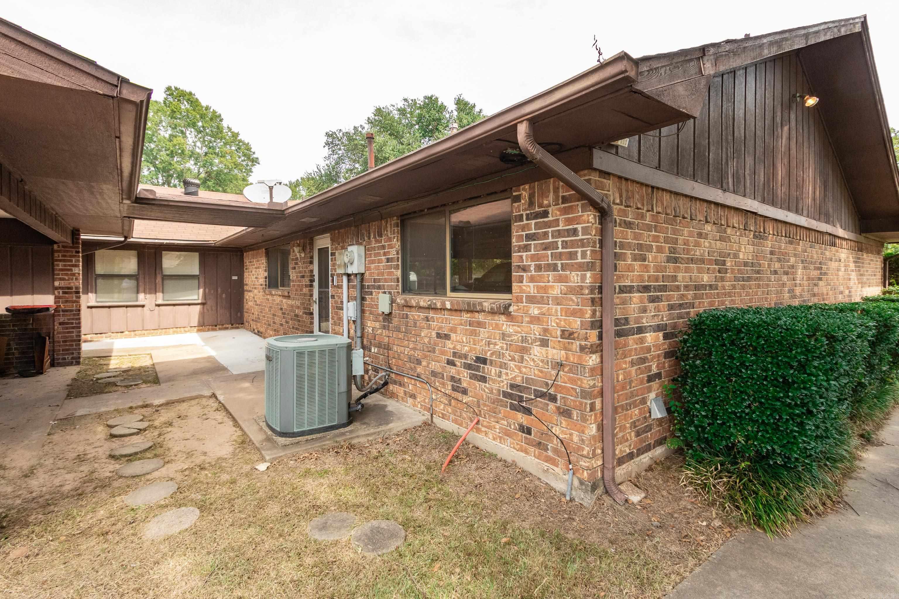 508 Springhill Drive Property Photo 45