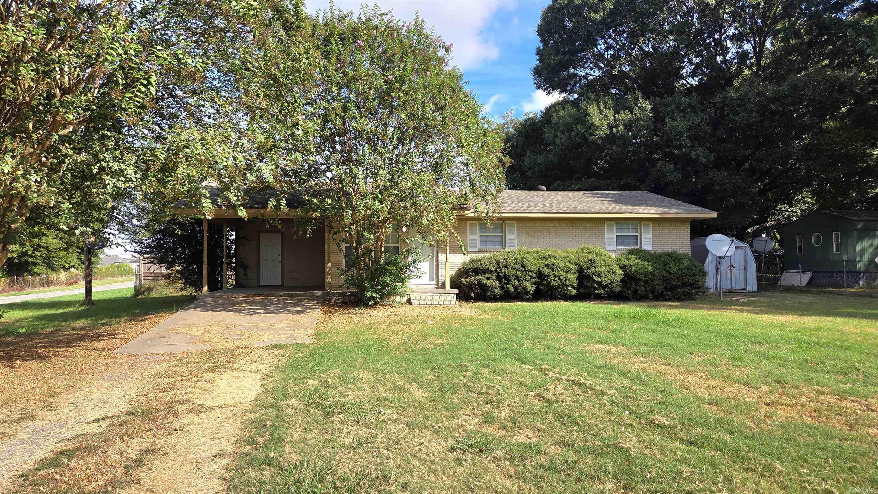 13801 Baucum Dr Property Photo 1