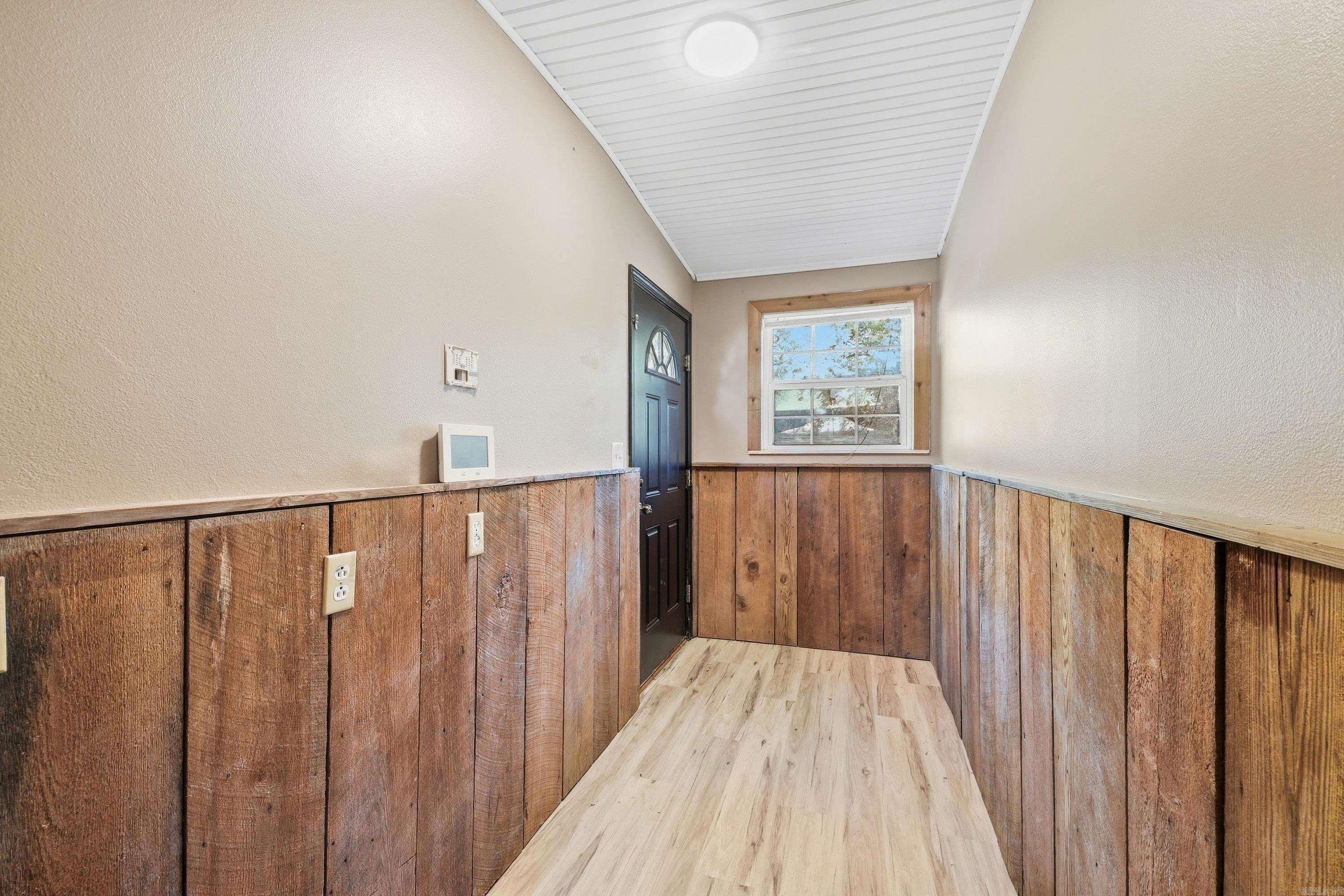 206 W Sugarloaf Street Property Photo 14