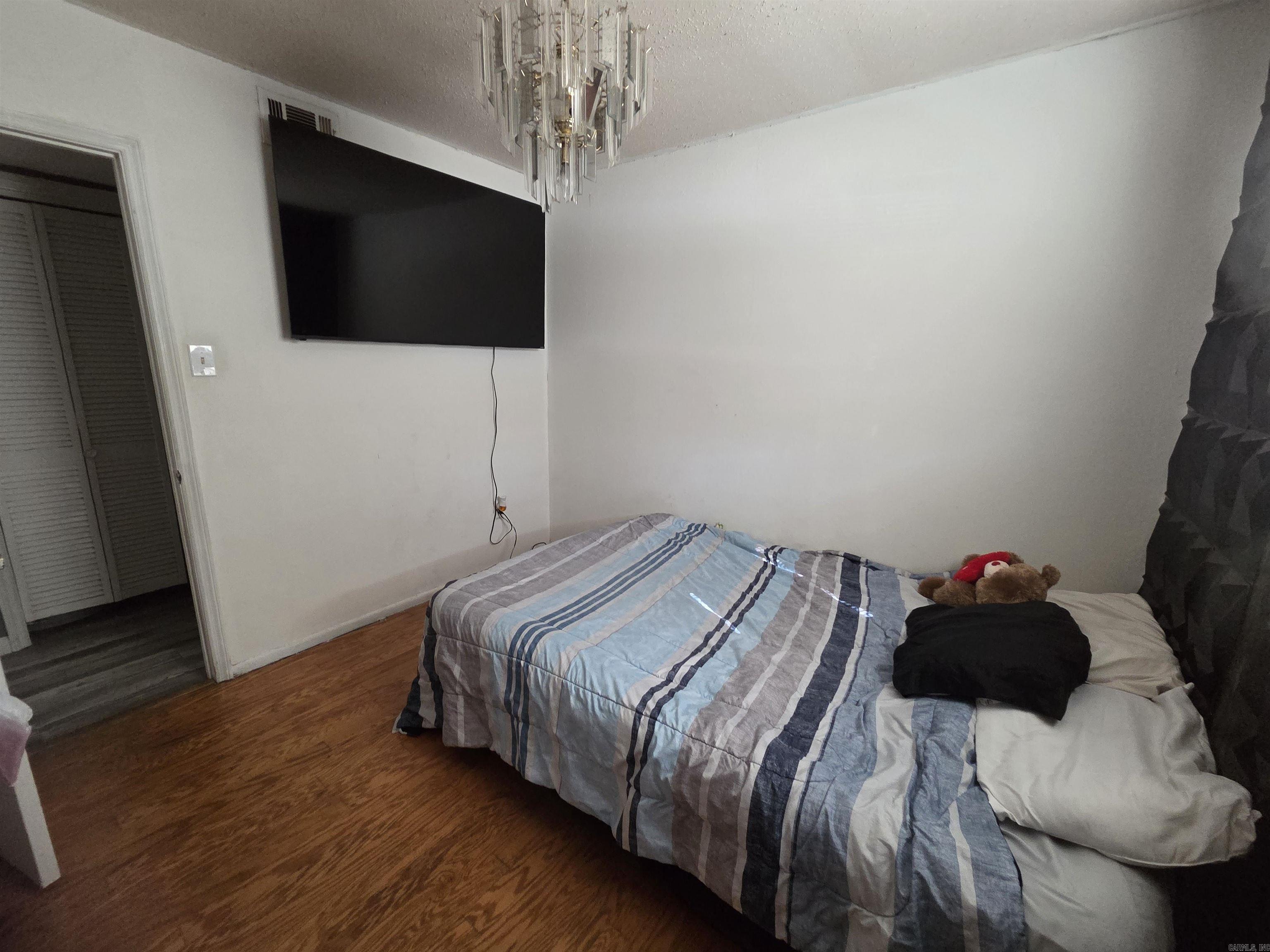 1603 N Lowe St Property Photo 7