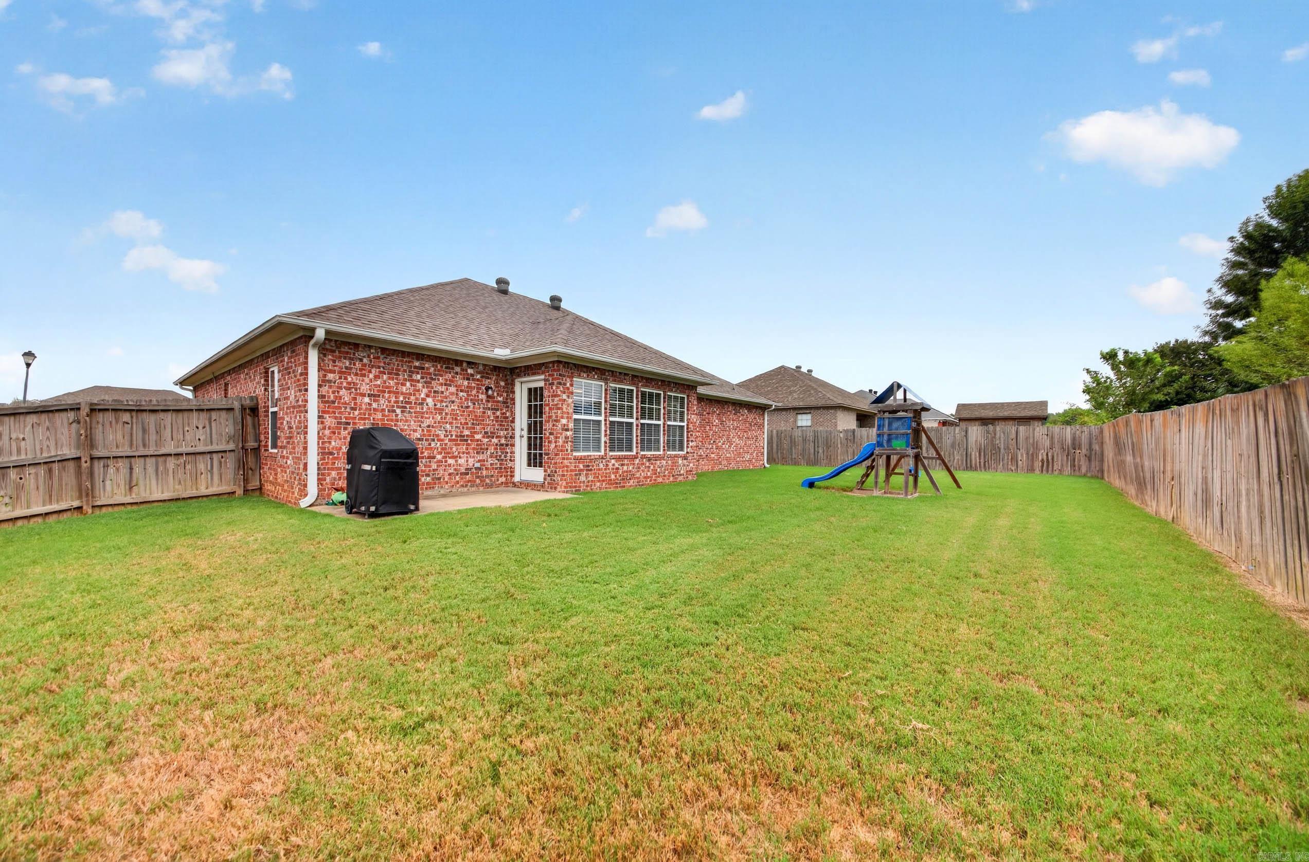 2424 Canterbury Lane Property Photo 35