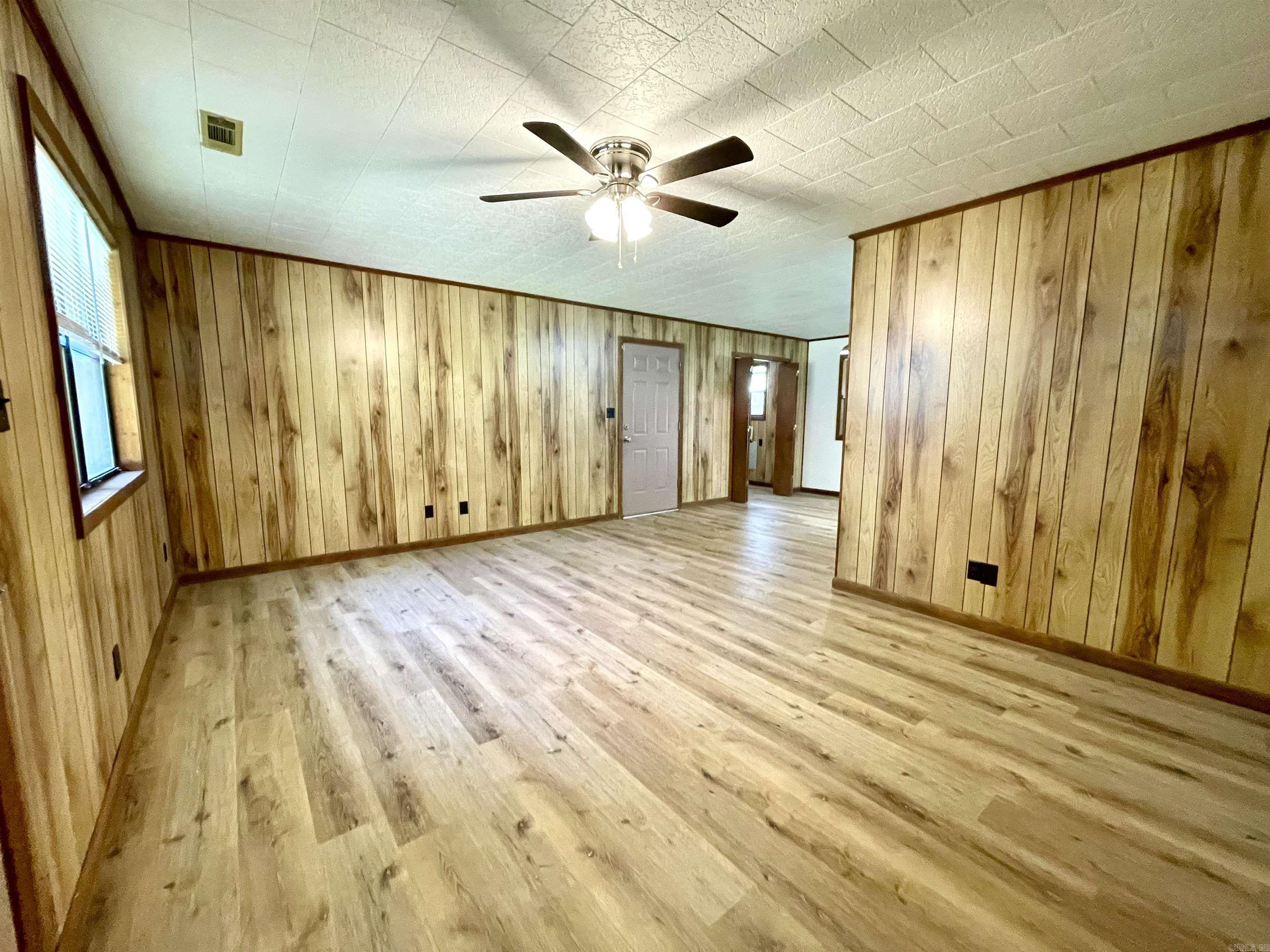 119 Burton Street Property Photo 3