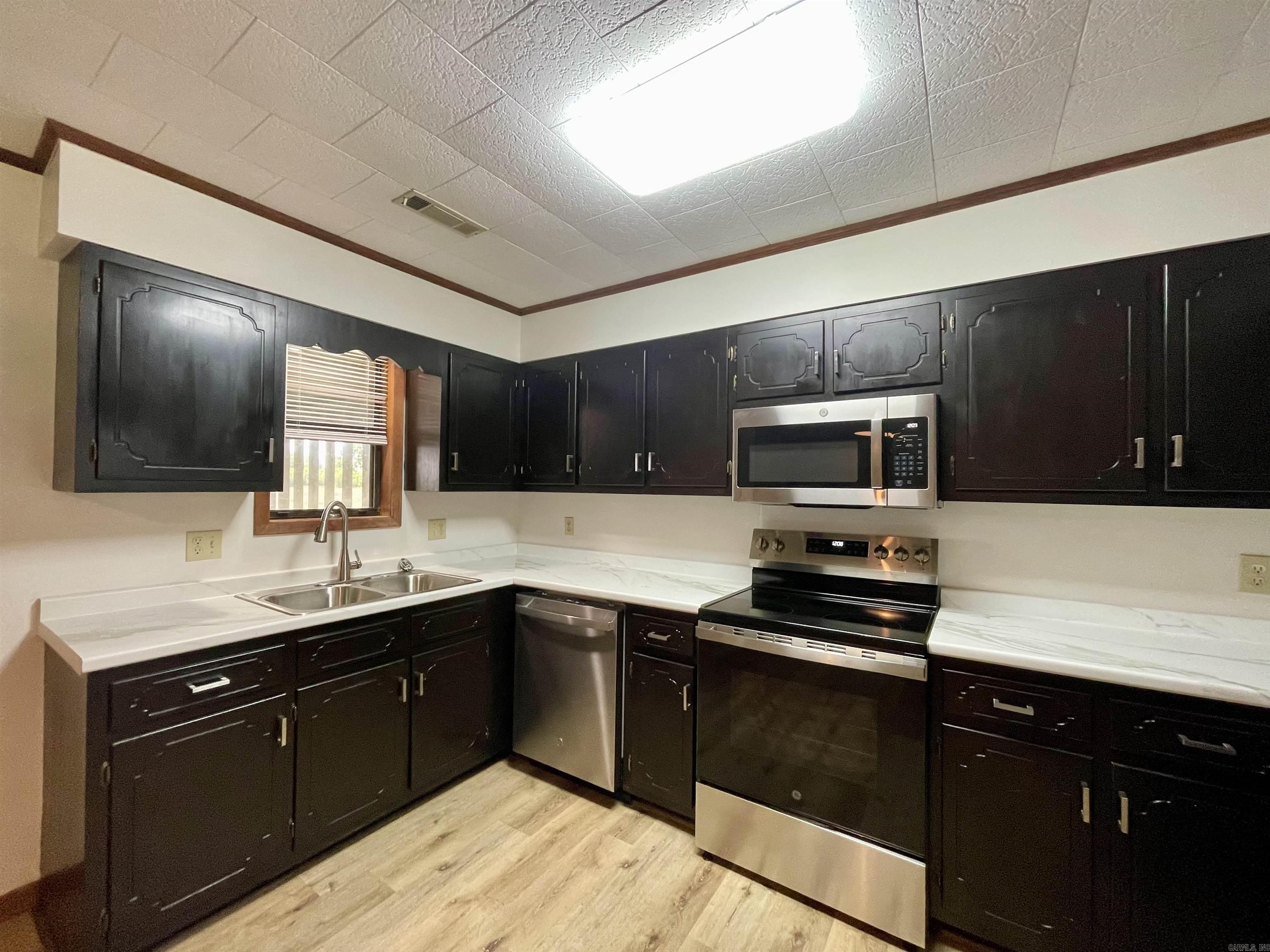 119 Burton Street Property Photo 8