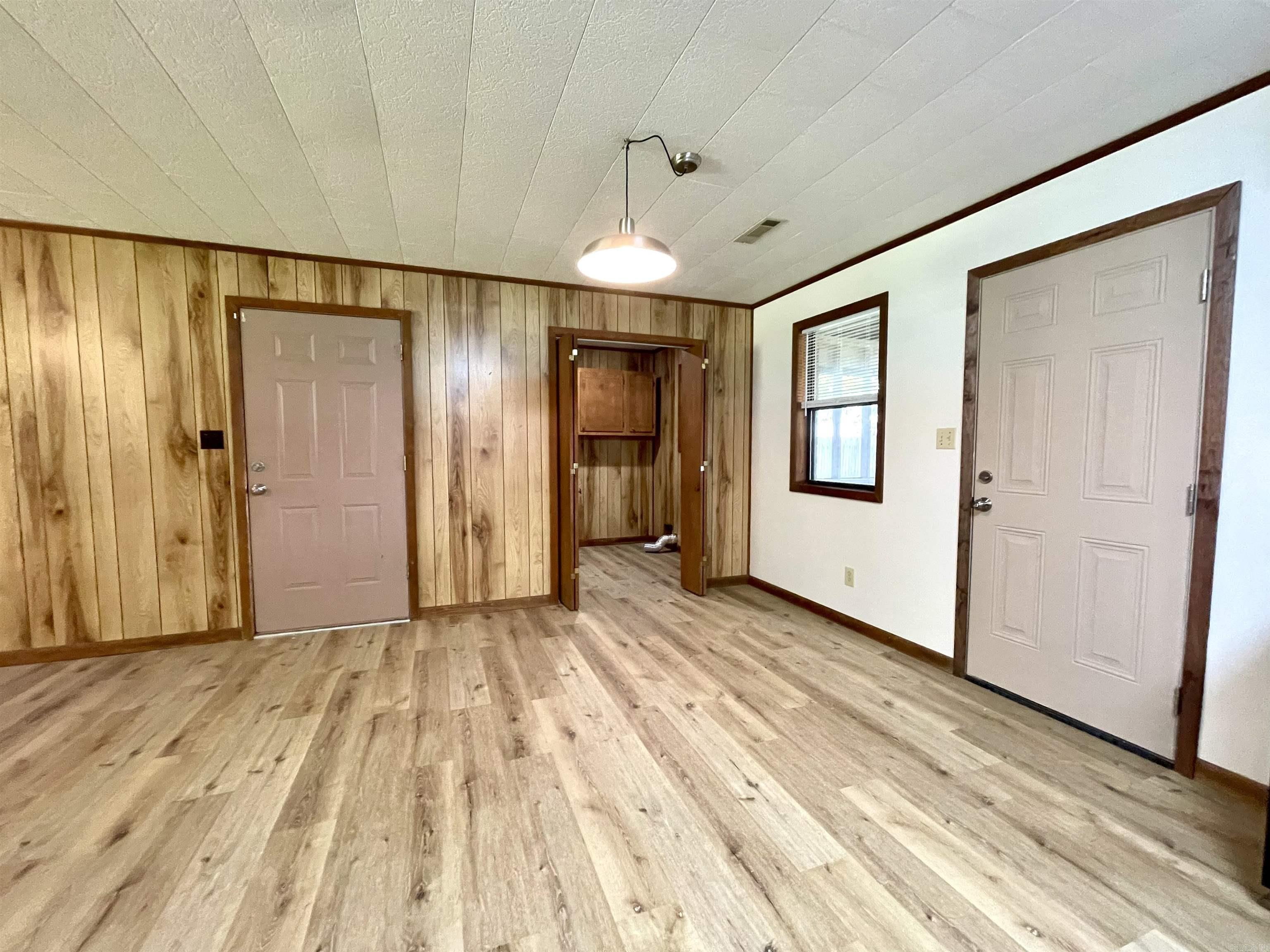 119 Burton Street Property Photo 9