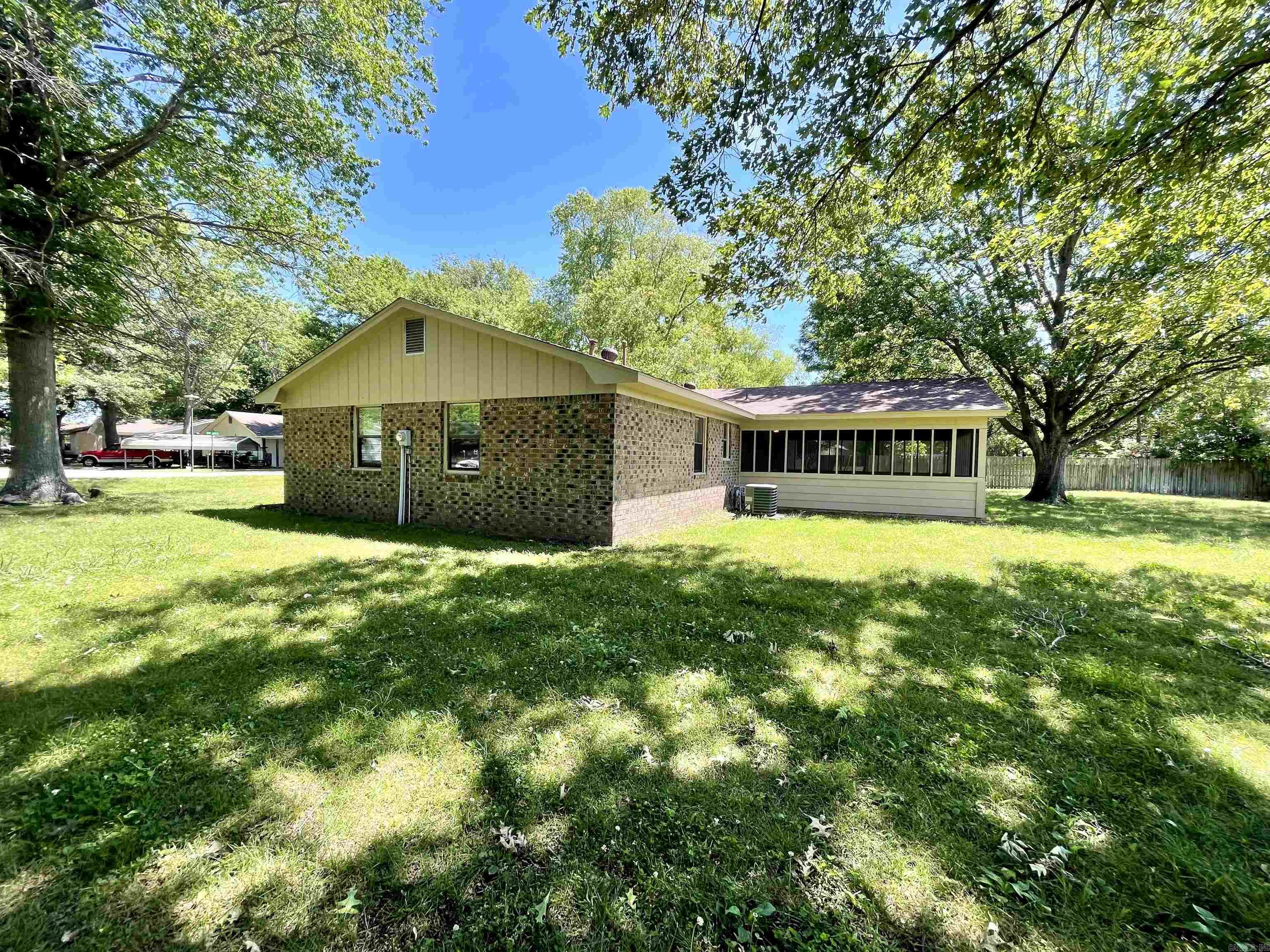 119 Burton Street Property Photo 36