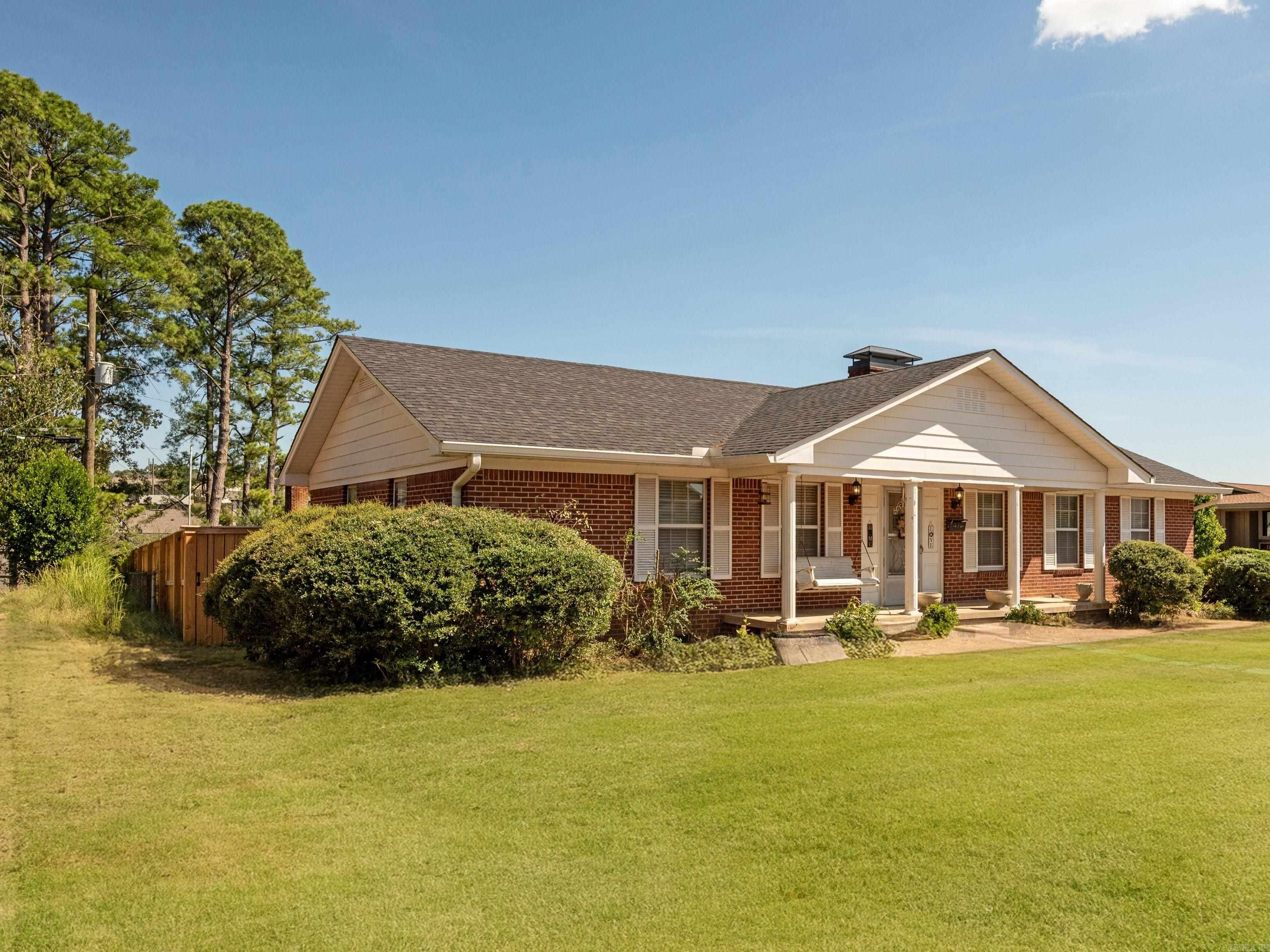 1808 Gunpowder Road Property Photo 2