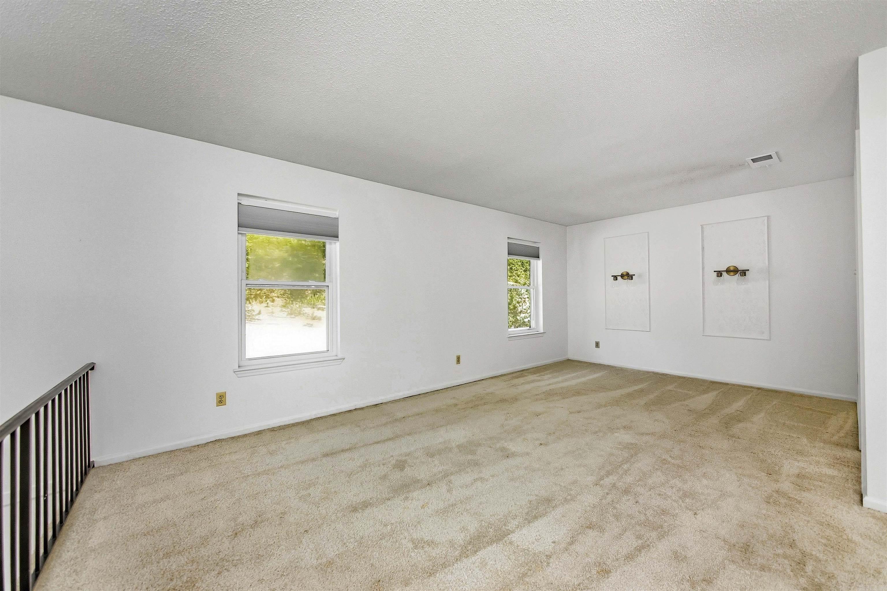 47 Flintwood Property Photo 5