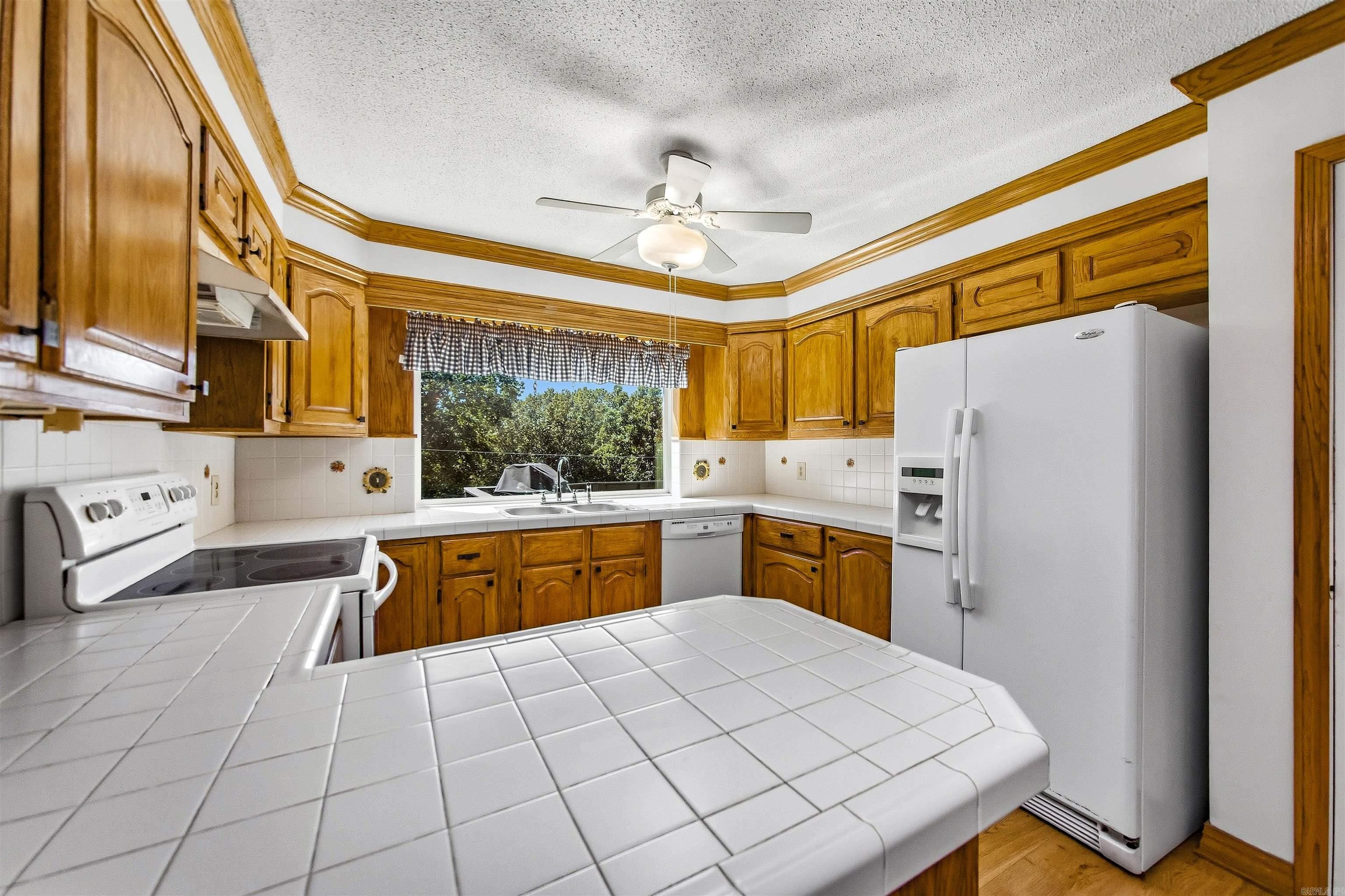 47 Flintwood Property Photo 11