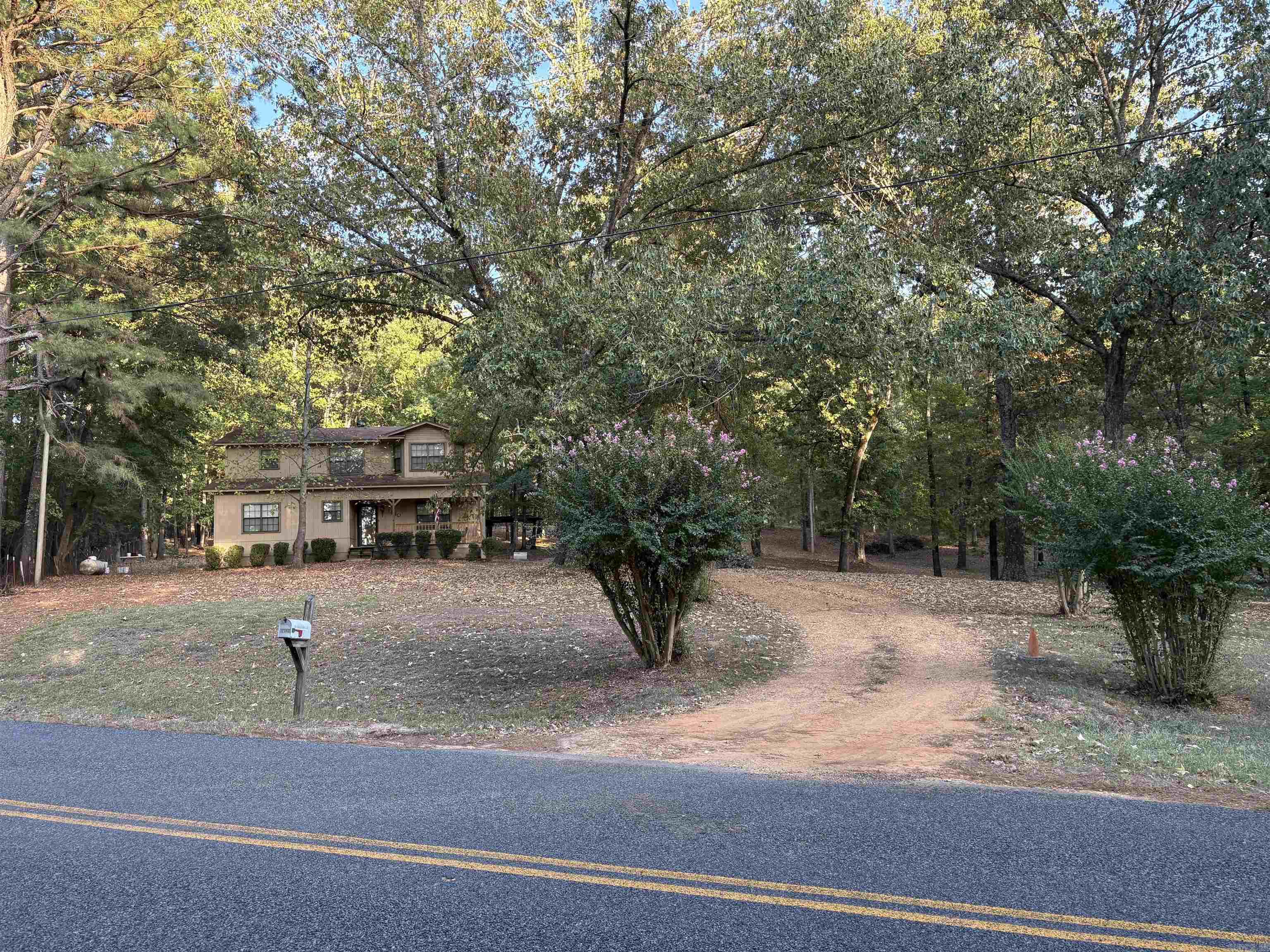 1440 Central Road Property Photo 2