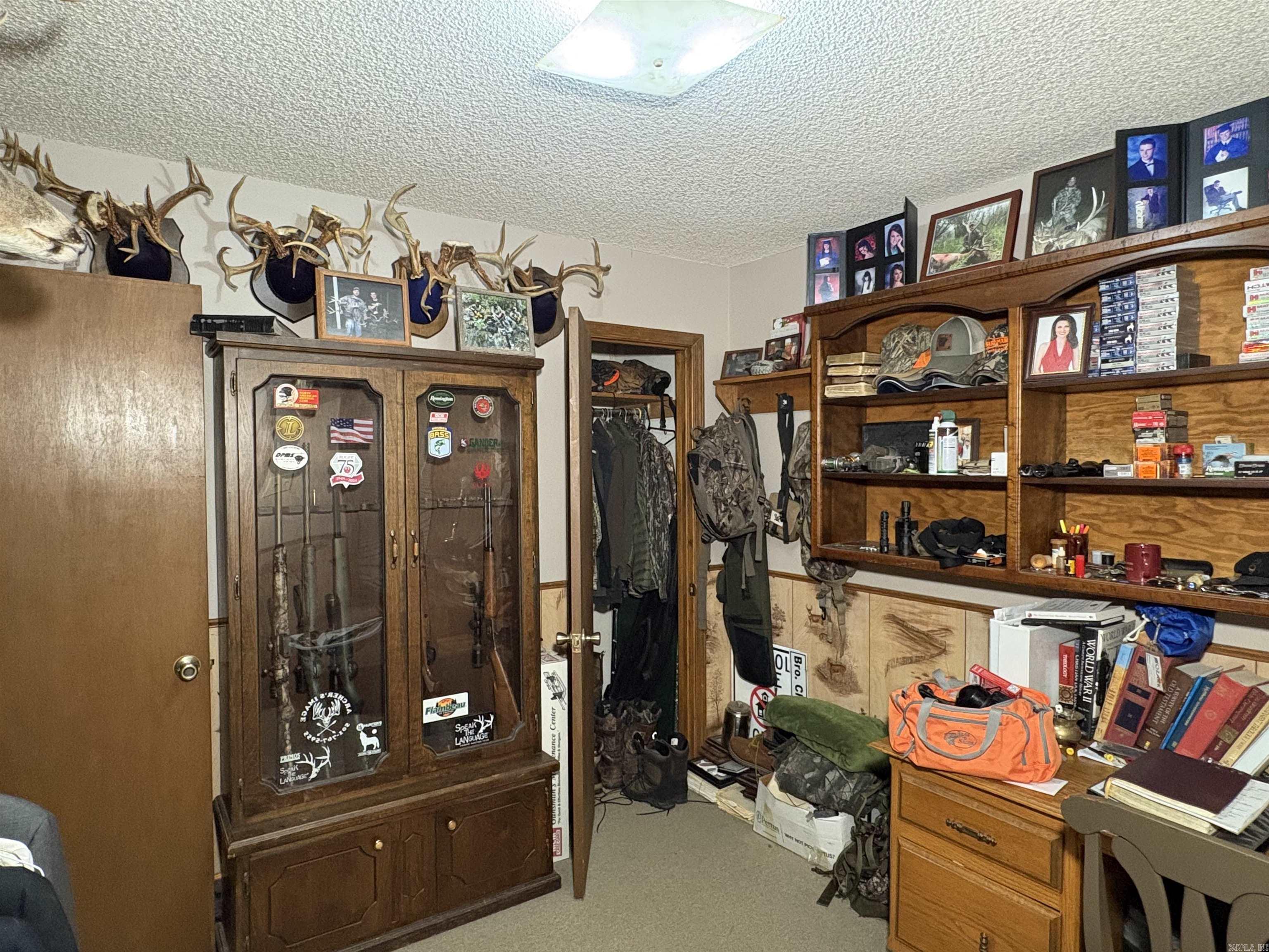 1440 Central Road Property Photo 17