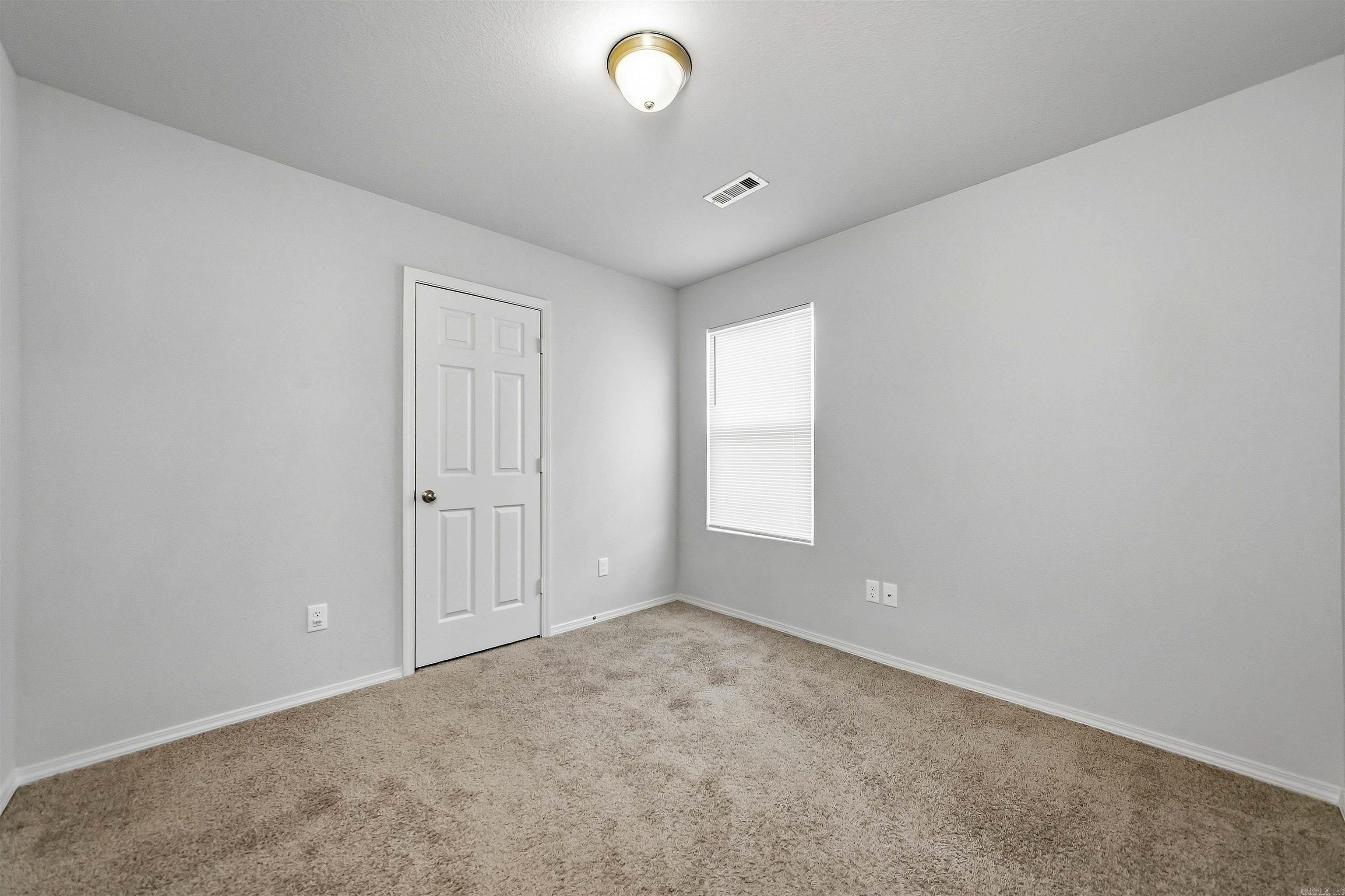 6096 Saddle Hill Drive Property Photo 22
