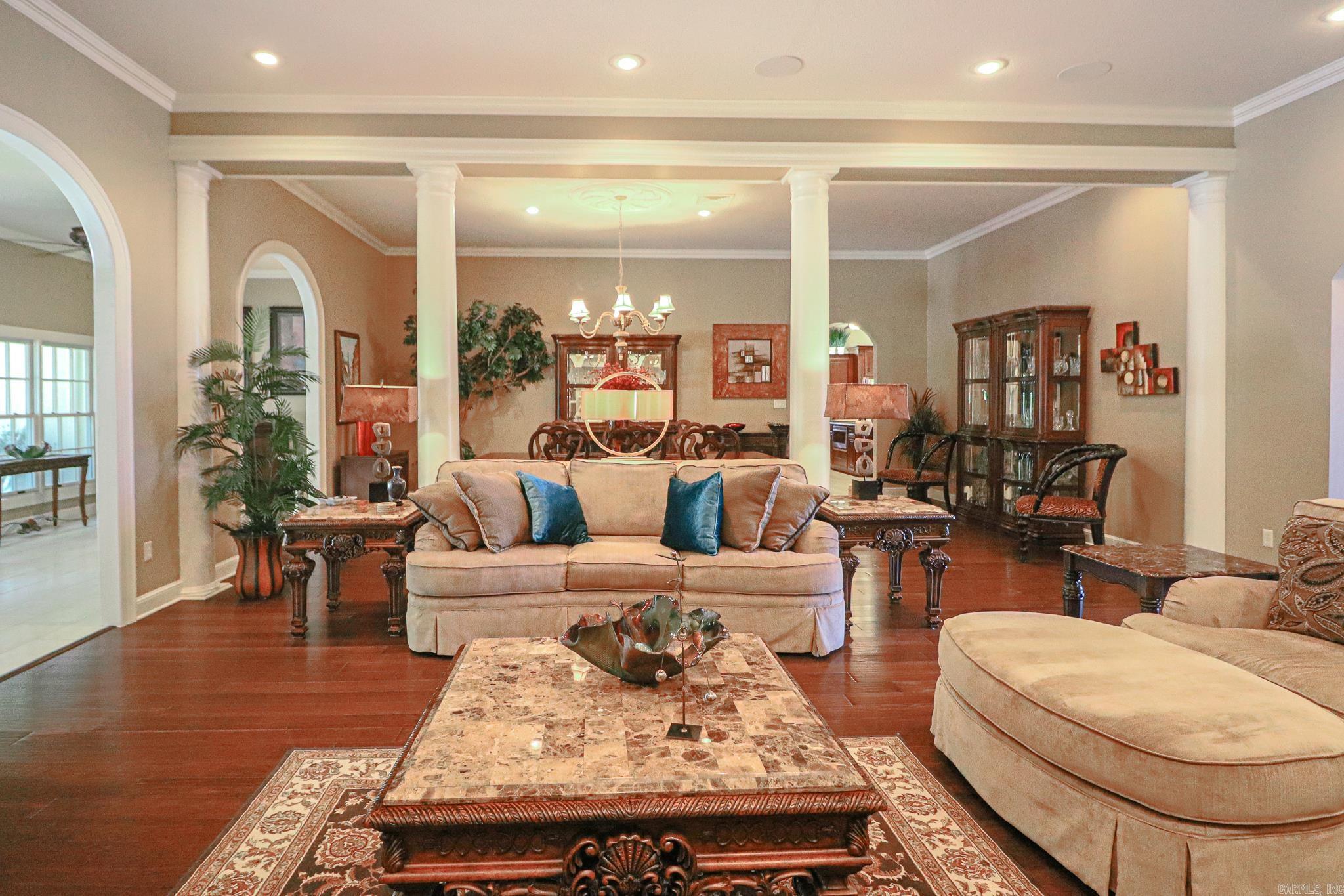 3411 Lacoste Drive Property Photo 10