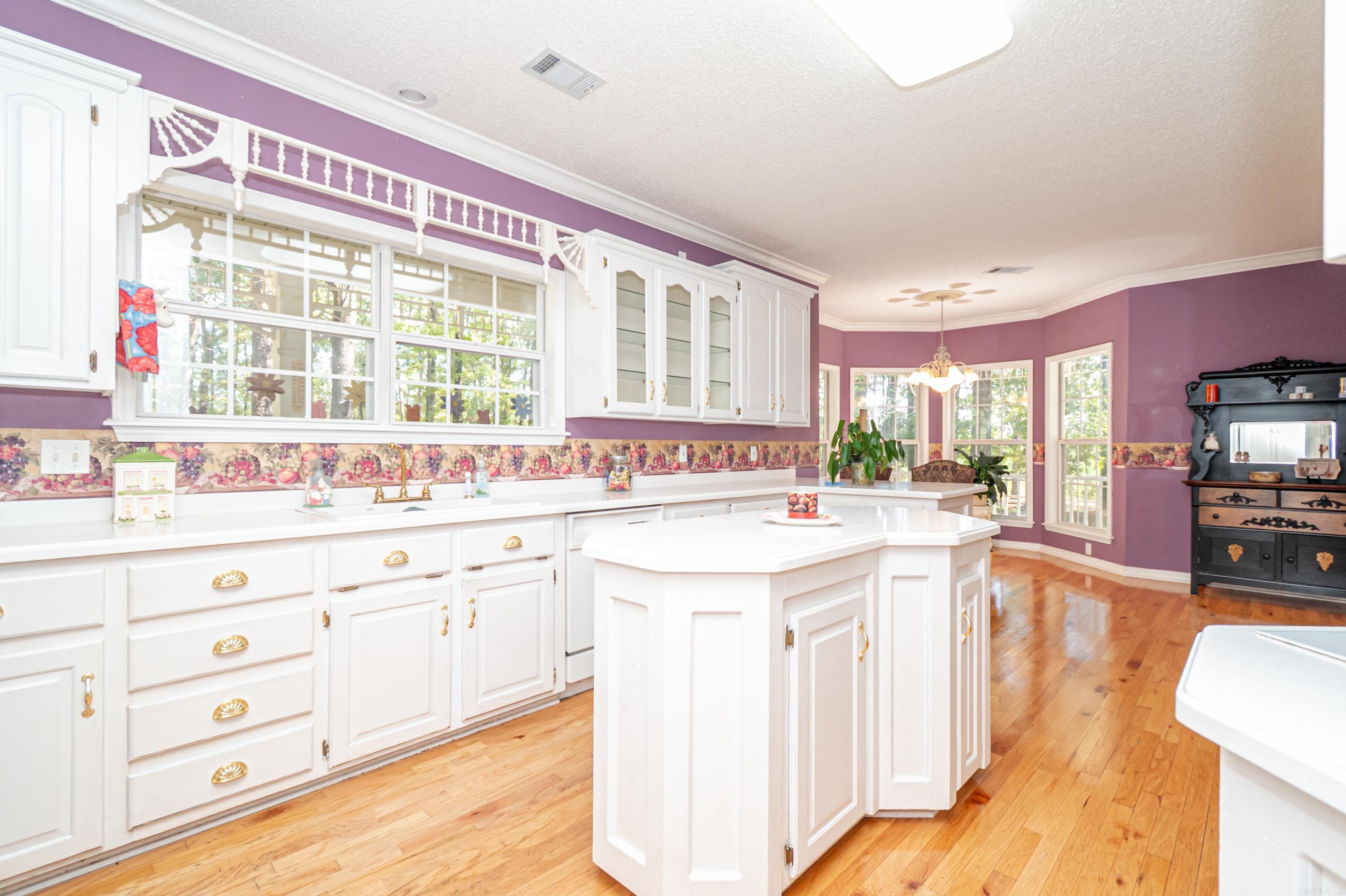 2784 Hinson Road Property Photo 15