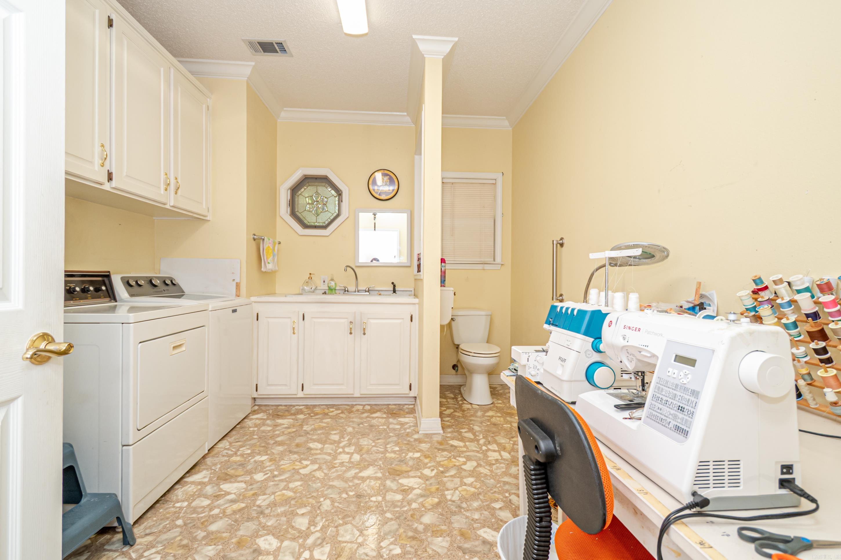 2784 Hinson Road Property Photo 18