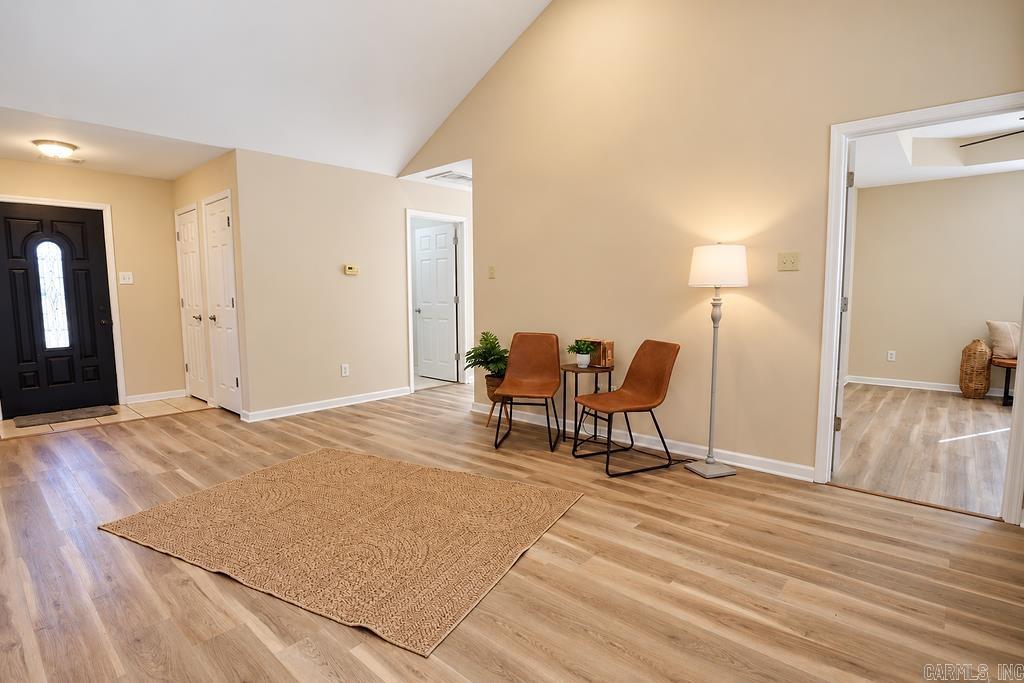 15 Bryant St Property Photo 5